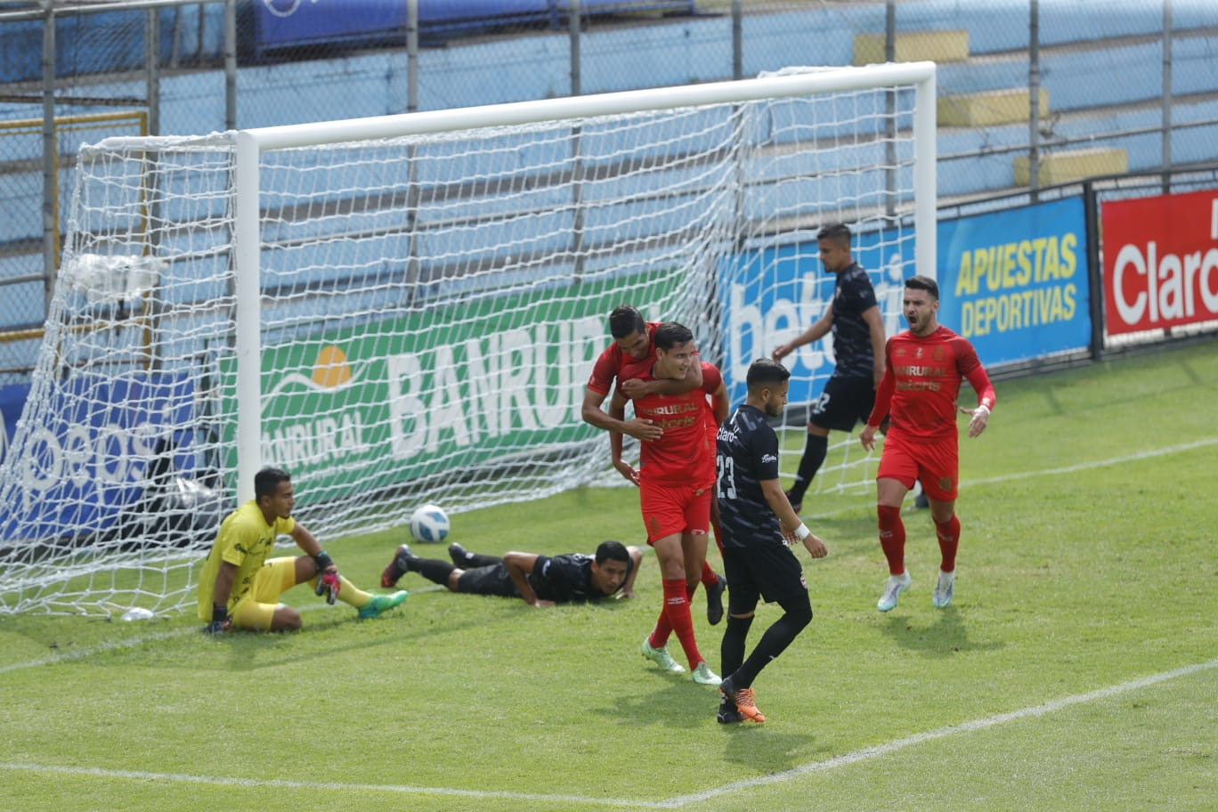 Municipal celebró su tercera victoria seguida en el Apertura 2022. Foto Prensa Libre (Esbin García)