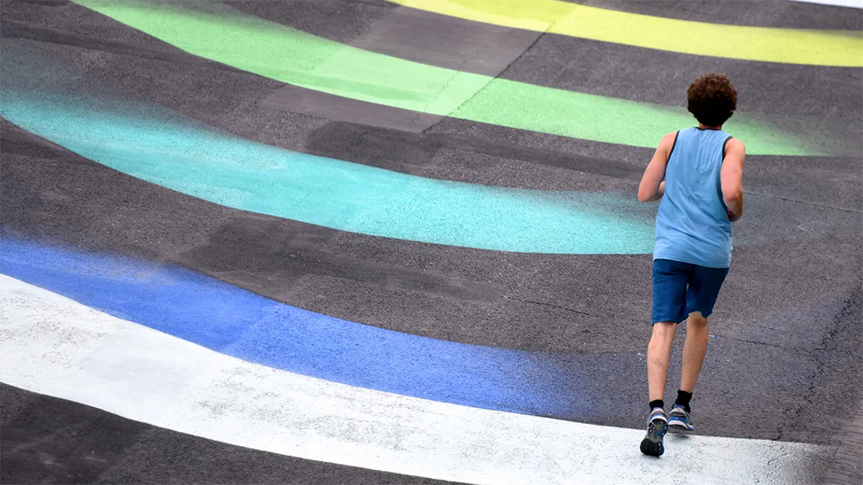 Correr o hacer ejercicio potencia nuestra microbiota intestinal. (GETTY IMAGES)