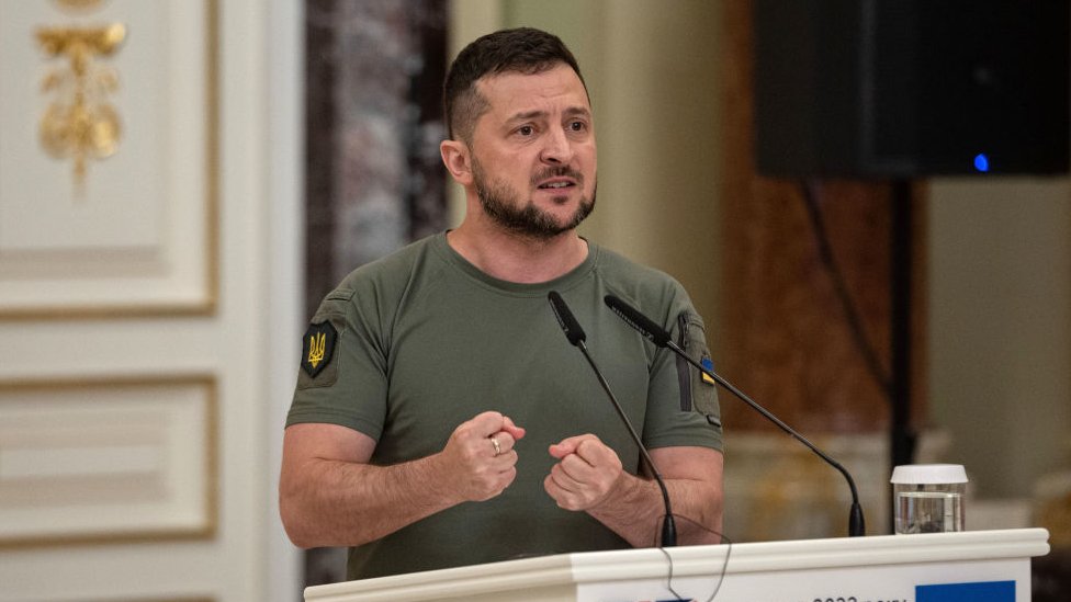 Zelensky afirma que la alianza con la OTAN ya es una realidad en los hechos.