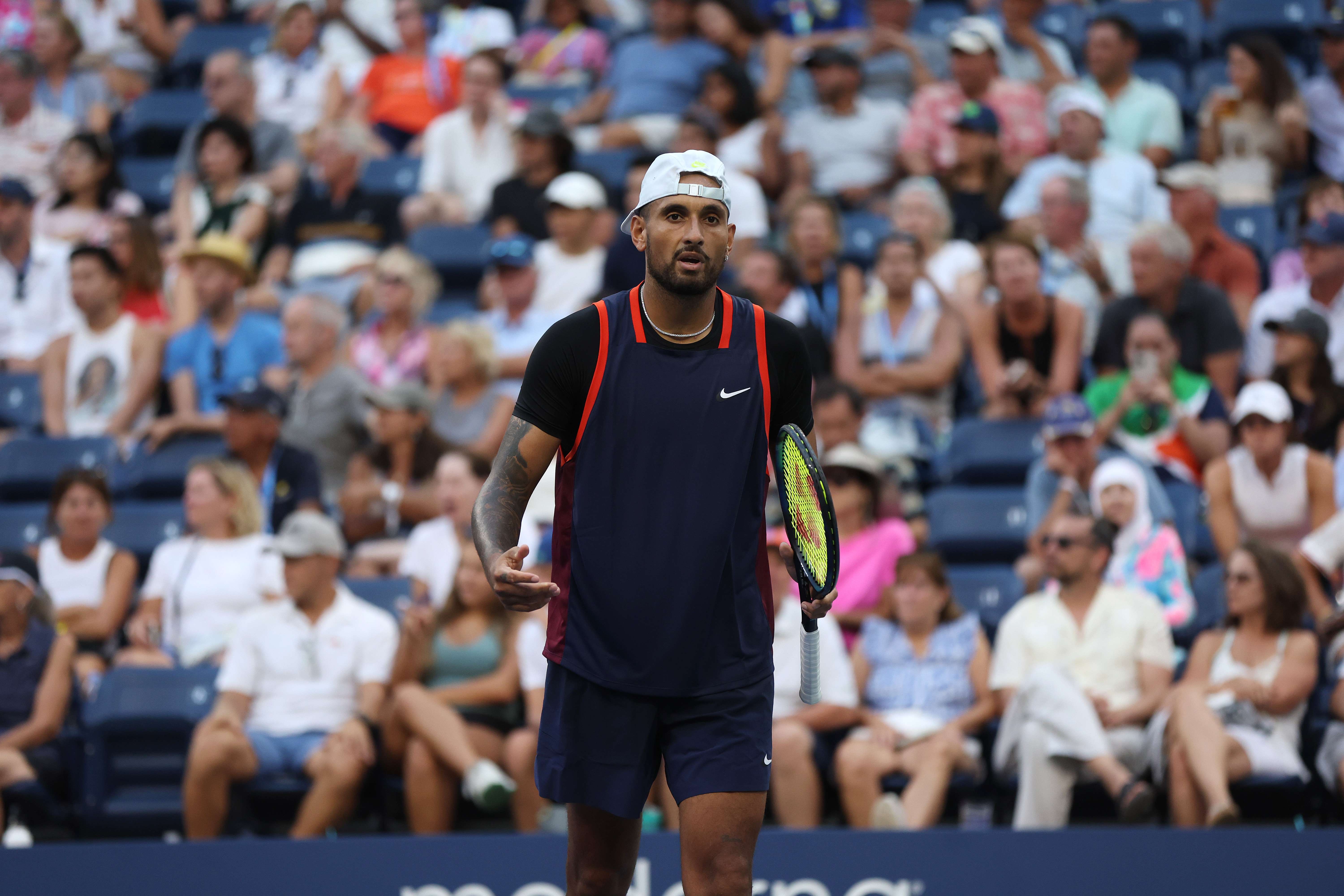 Nick Kyrgios, tenista australiano, en acción en el US Open. (Foto Prensa Libre: AFP)