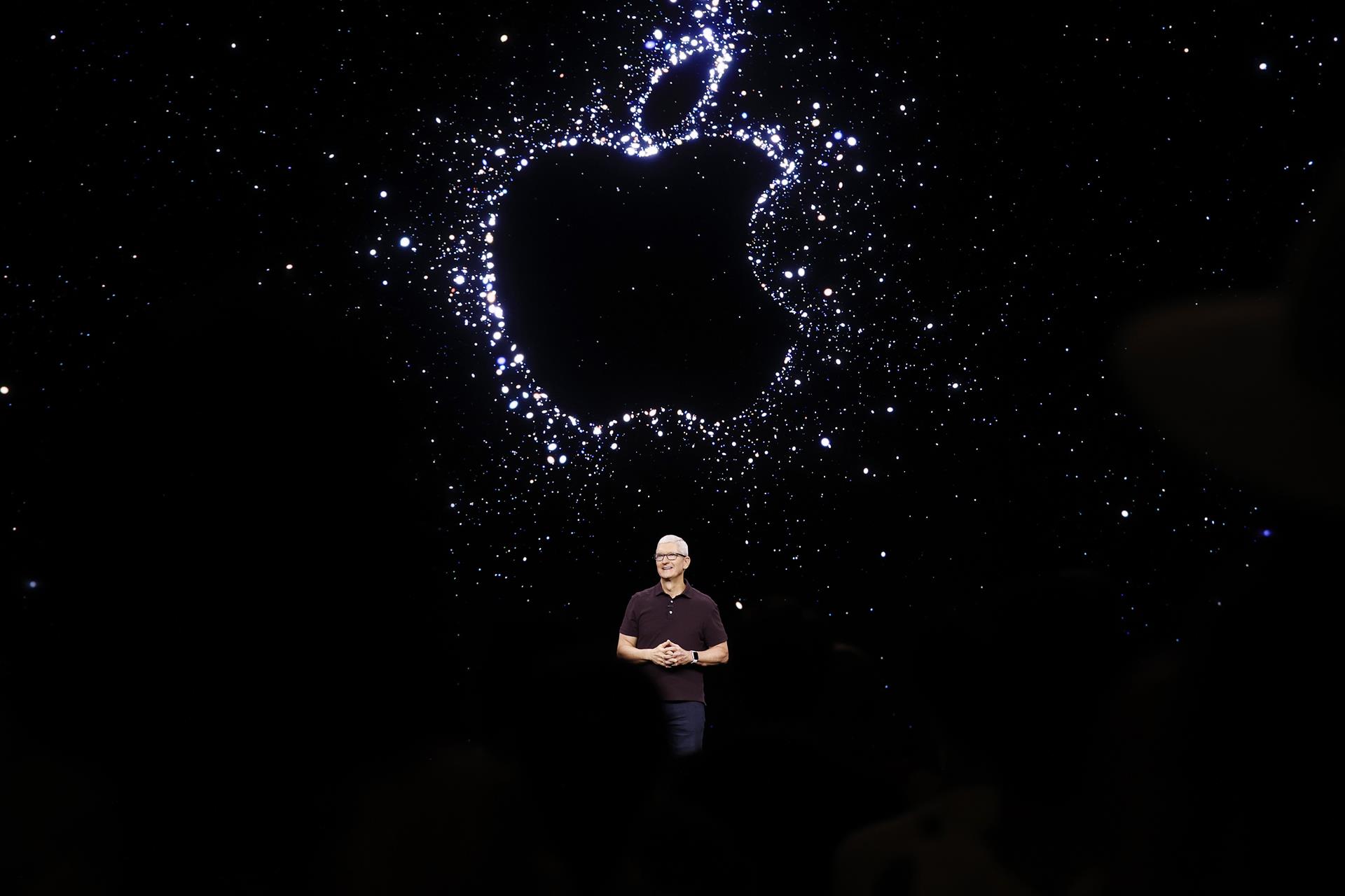 Tim Cook