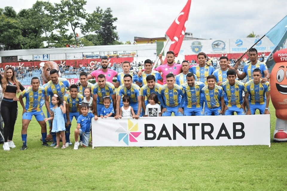 Santa Lucía obtuvo los tres puntos en su cancha. Foto Prensa Libre (Santa Lucía)