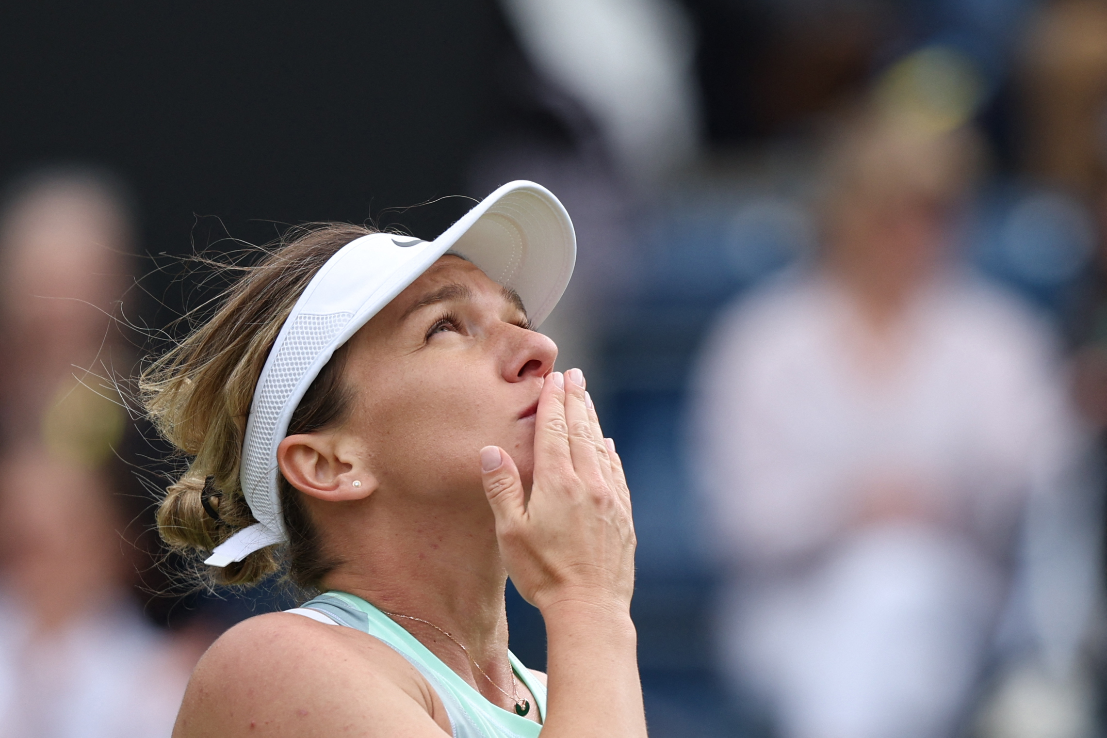 La rumana, Simona Halep, buscará demostrar que no consumió dicha sustancia prohibida pensando en hacer trampa. (Foto Prensa Libre: AFP)