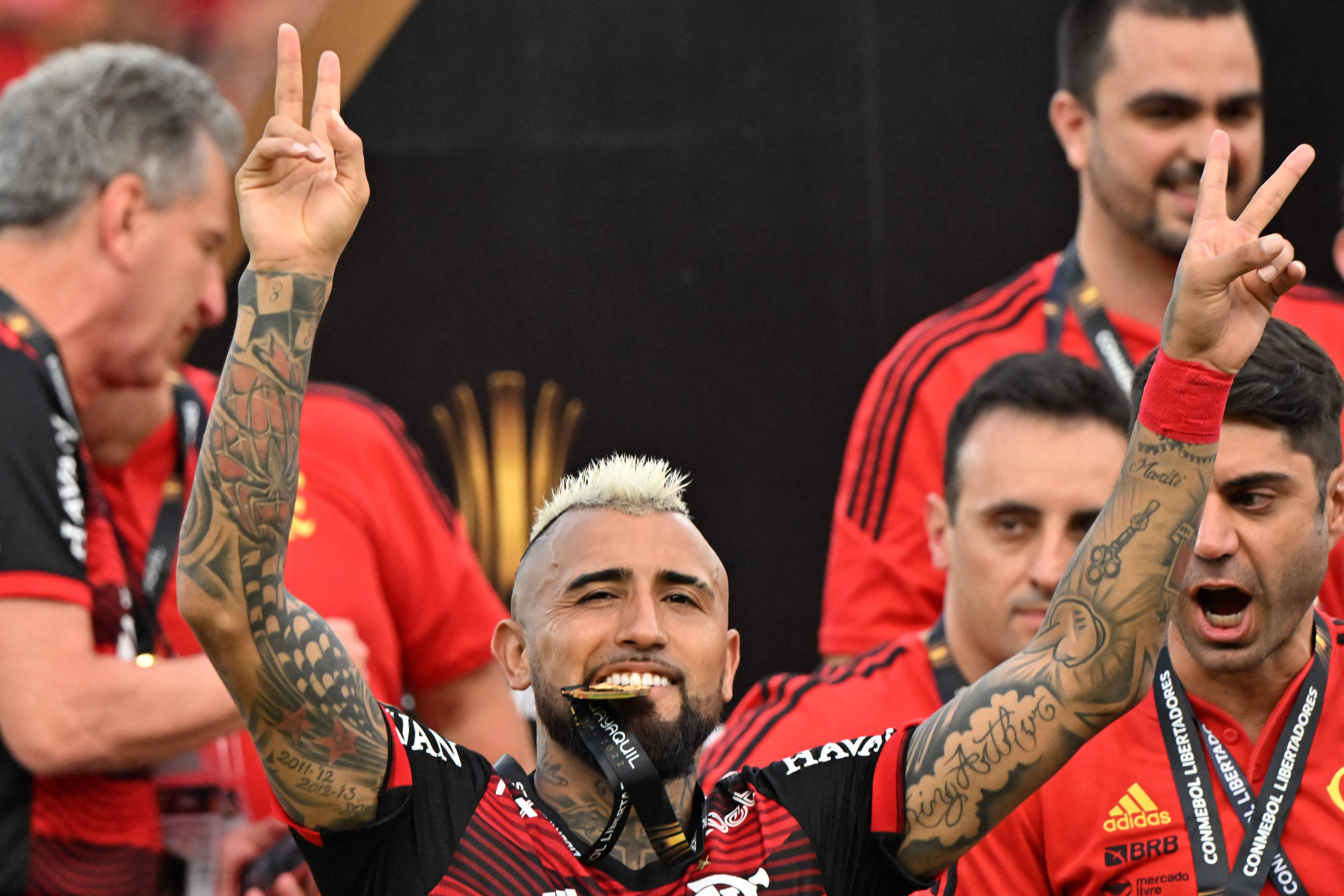 Vidal celebró la Copa Libertadores el pasado fin de semana. Foto Prensa Libre (AFP)