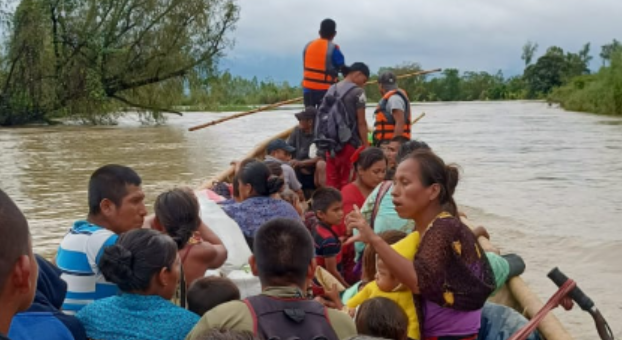 Evacuaciones en Panzós