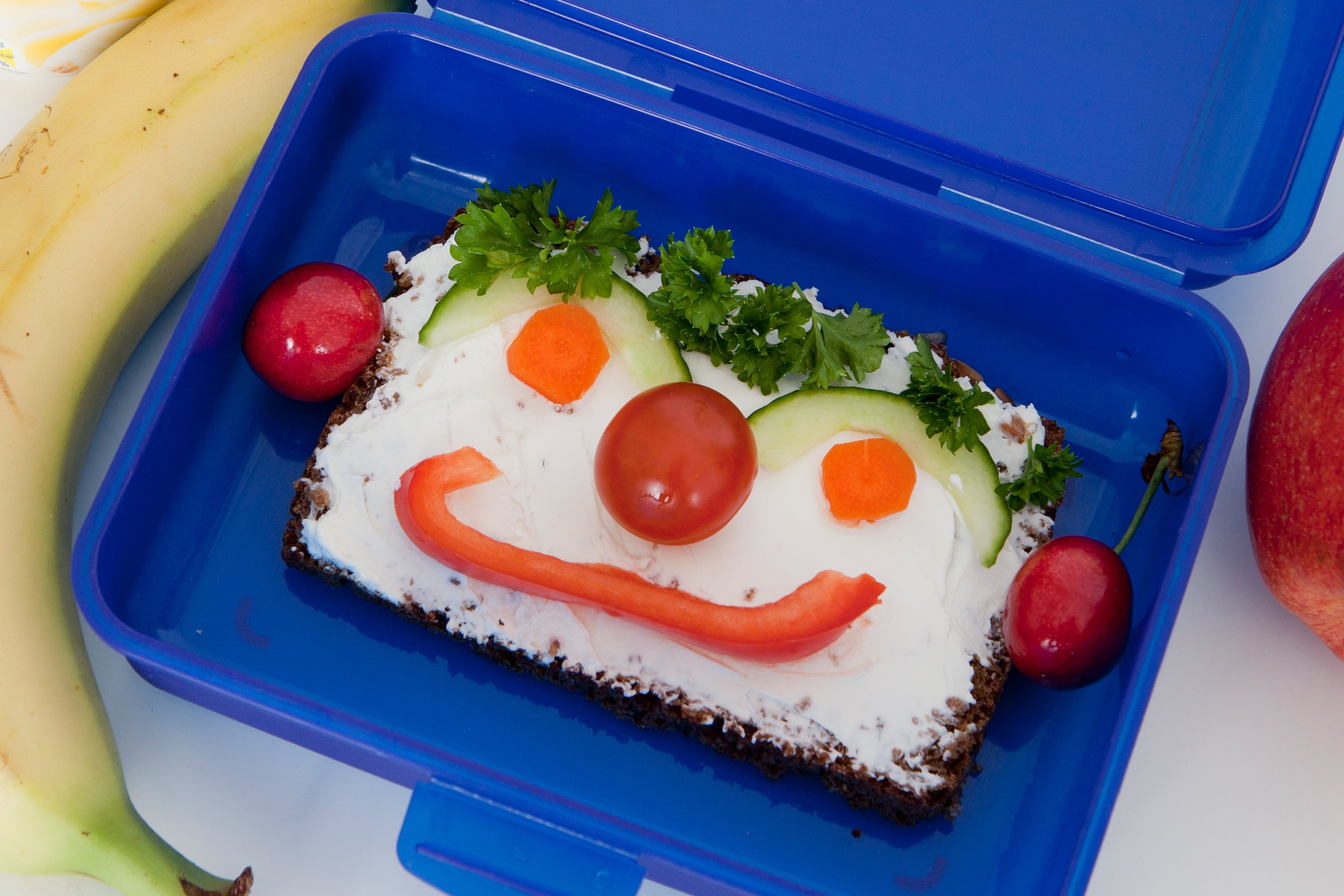 Verduras con caritas y paciencia, ayuda para hacer comer a los niños