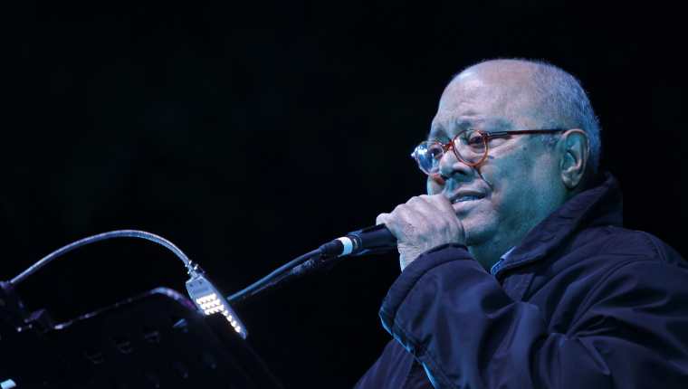 El cantautor cubano Pablo Milanés murió este 21 de noviembre en Madrid, España. (Foto Prensa Libre: EFE)