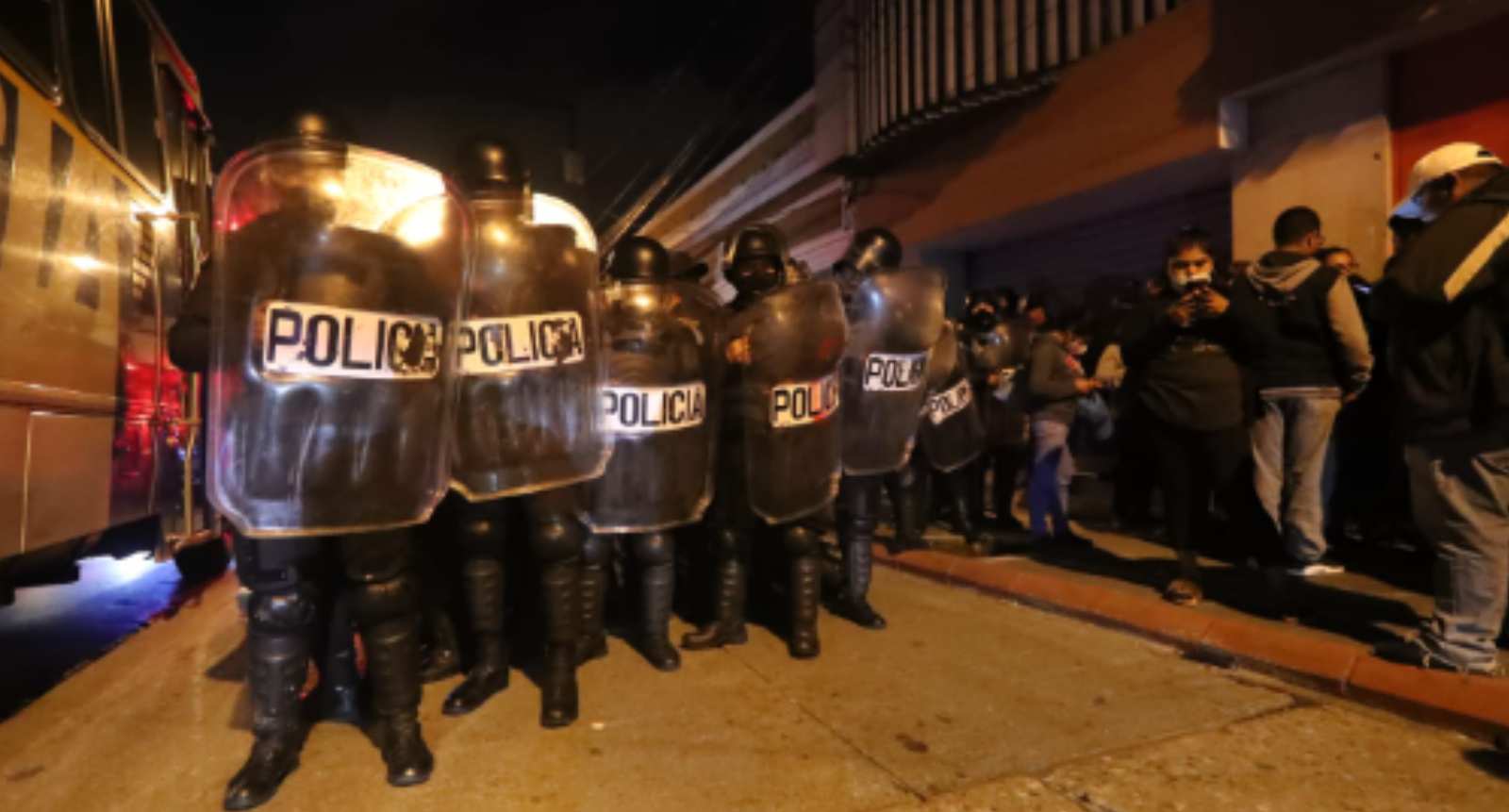 Protesta frente al Congreso