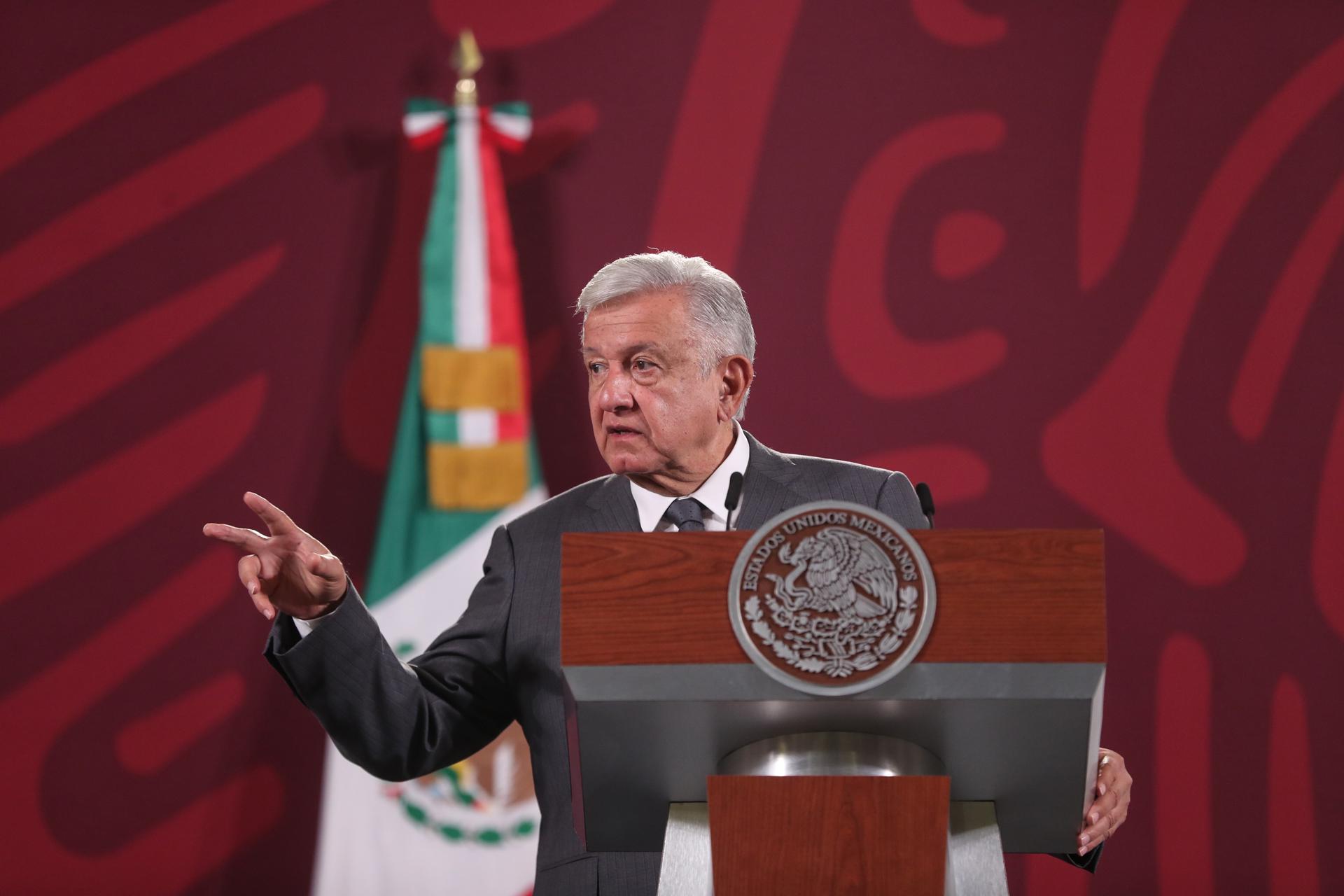 AMLO