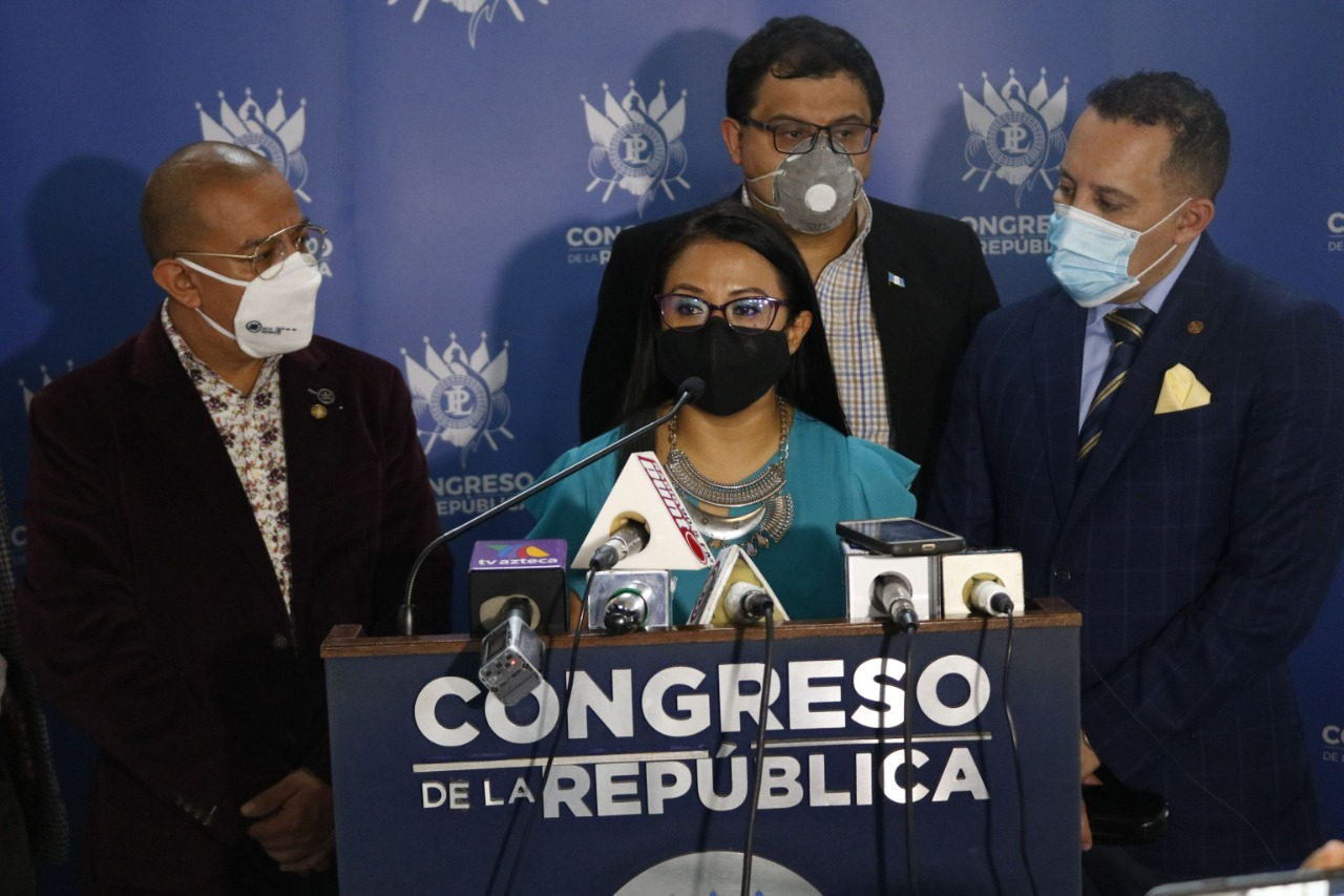 La diputada Ligia Hernández fue señalada por el Ministerio Público del delito de abuso de autoridad. (Foto Prensa Libre: Fernando Cabrera) 
