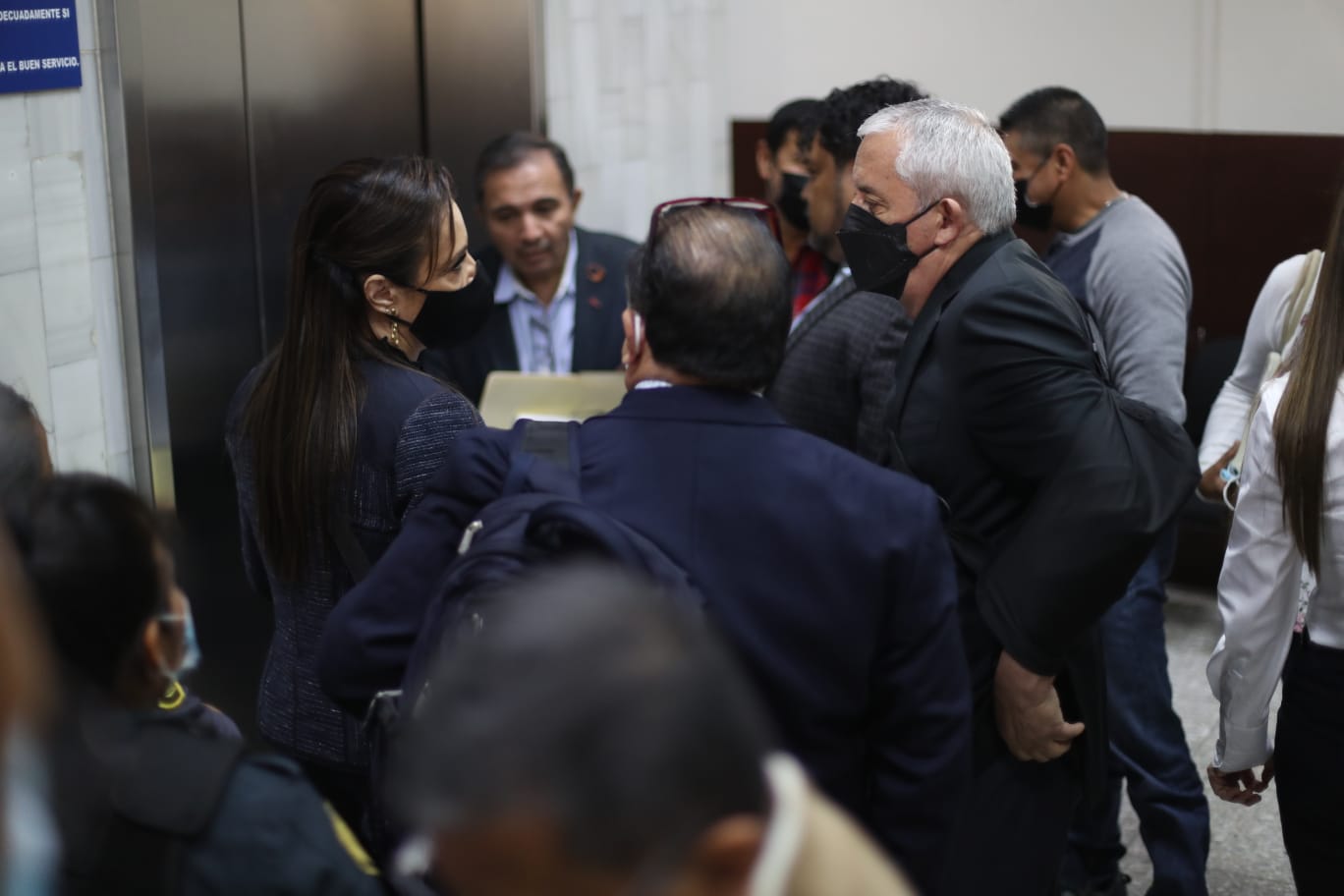 El exbinomio presidencial de Otto Perez Molina y Roxana Baldetti es procesado en el caso de defraudación aduanera La Línea. (Foto Prensa Libre: Juan Diego González)