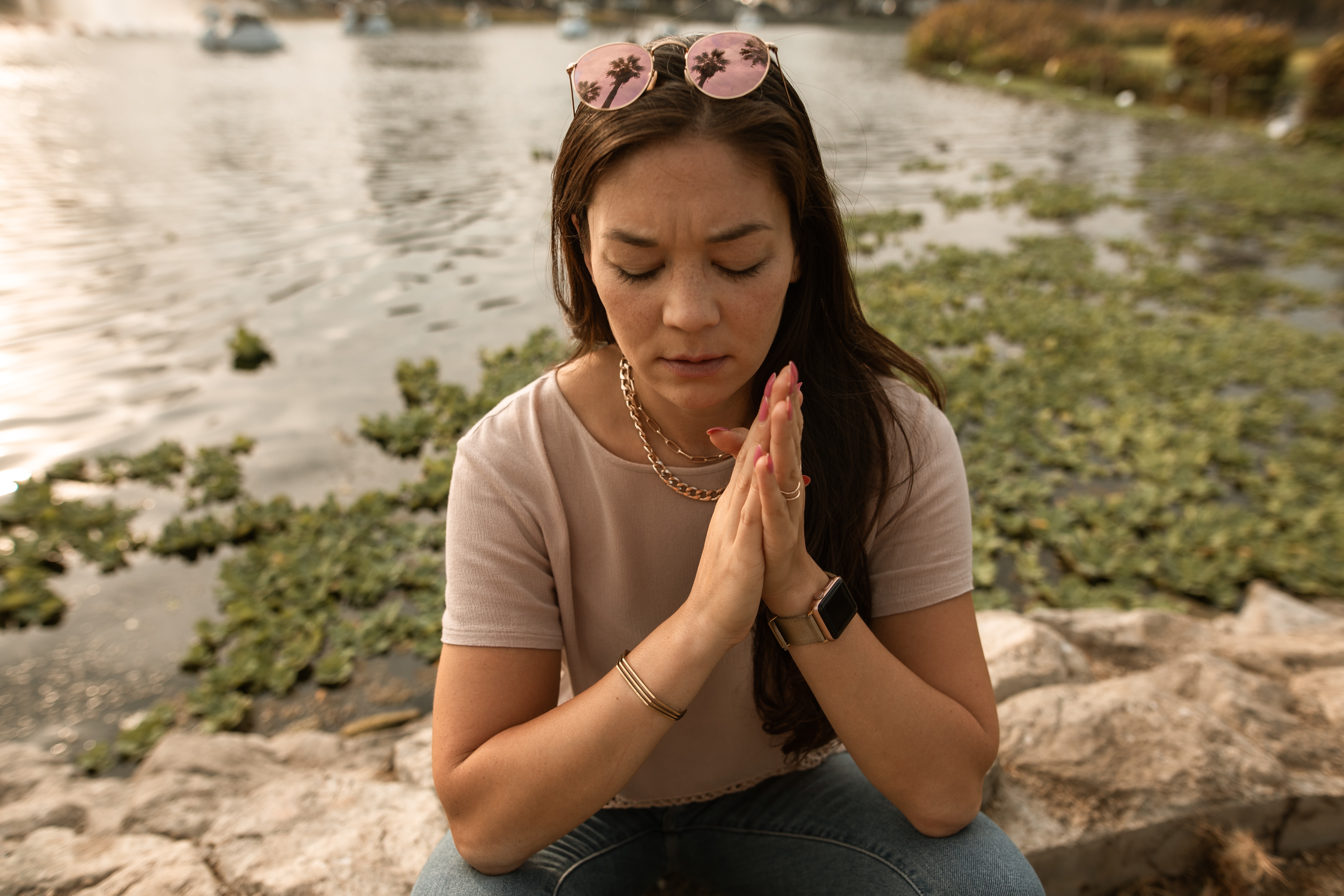 Los errores provocan angustia mental y  sufrimiento.  La honestidad y la humildad se discuten como virtudes importantes que facilitan el afrontamiento y el crecimiento personal. 
 (Foto Prensa Libre: Rodnae Productions/Pexels) 