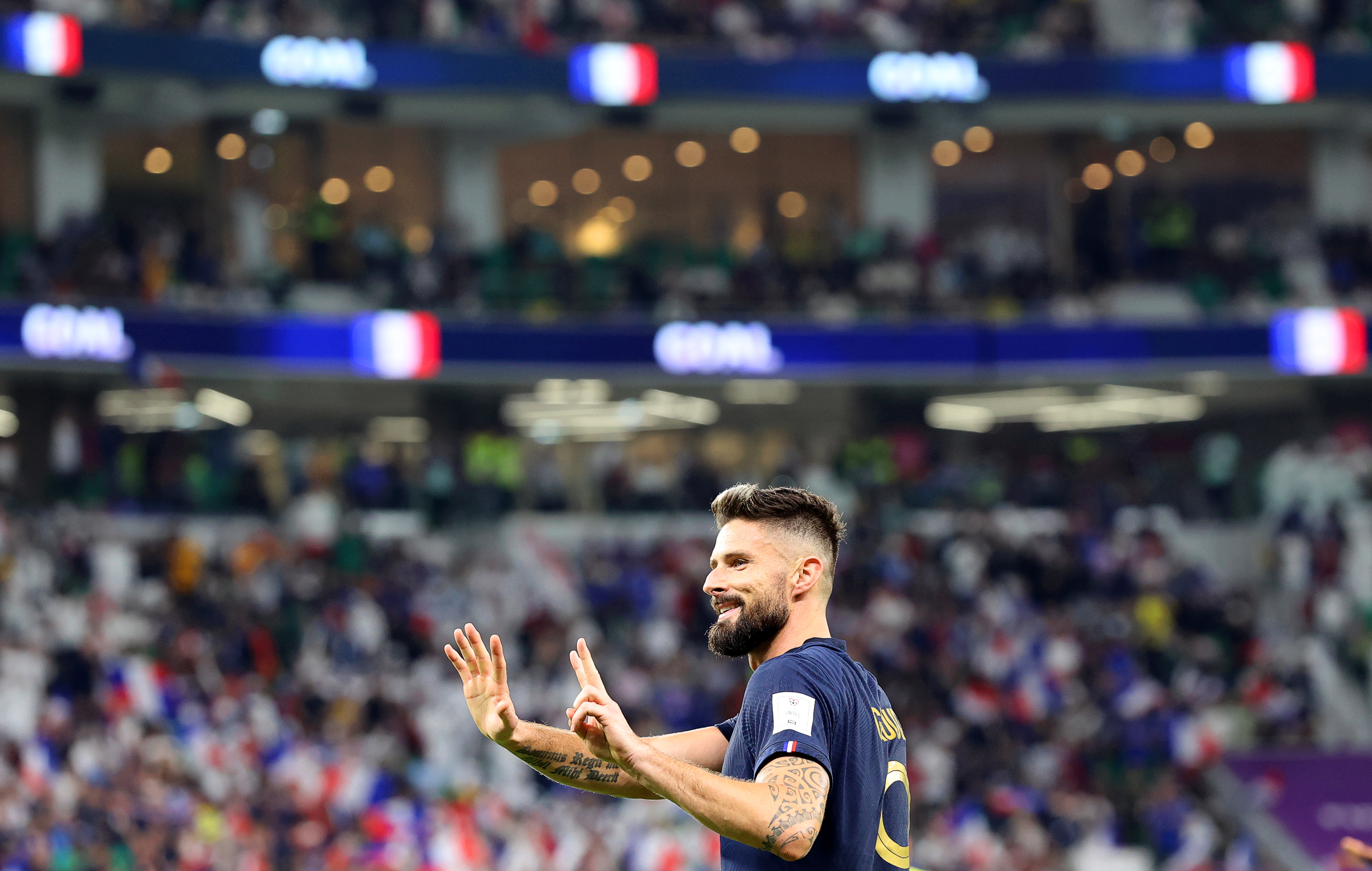 Oliver Giroud celebra el 1-0 del Francia vs Polonia. Foto Prensa Libre (EFE)