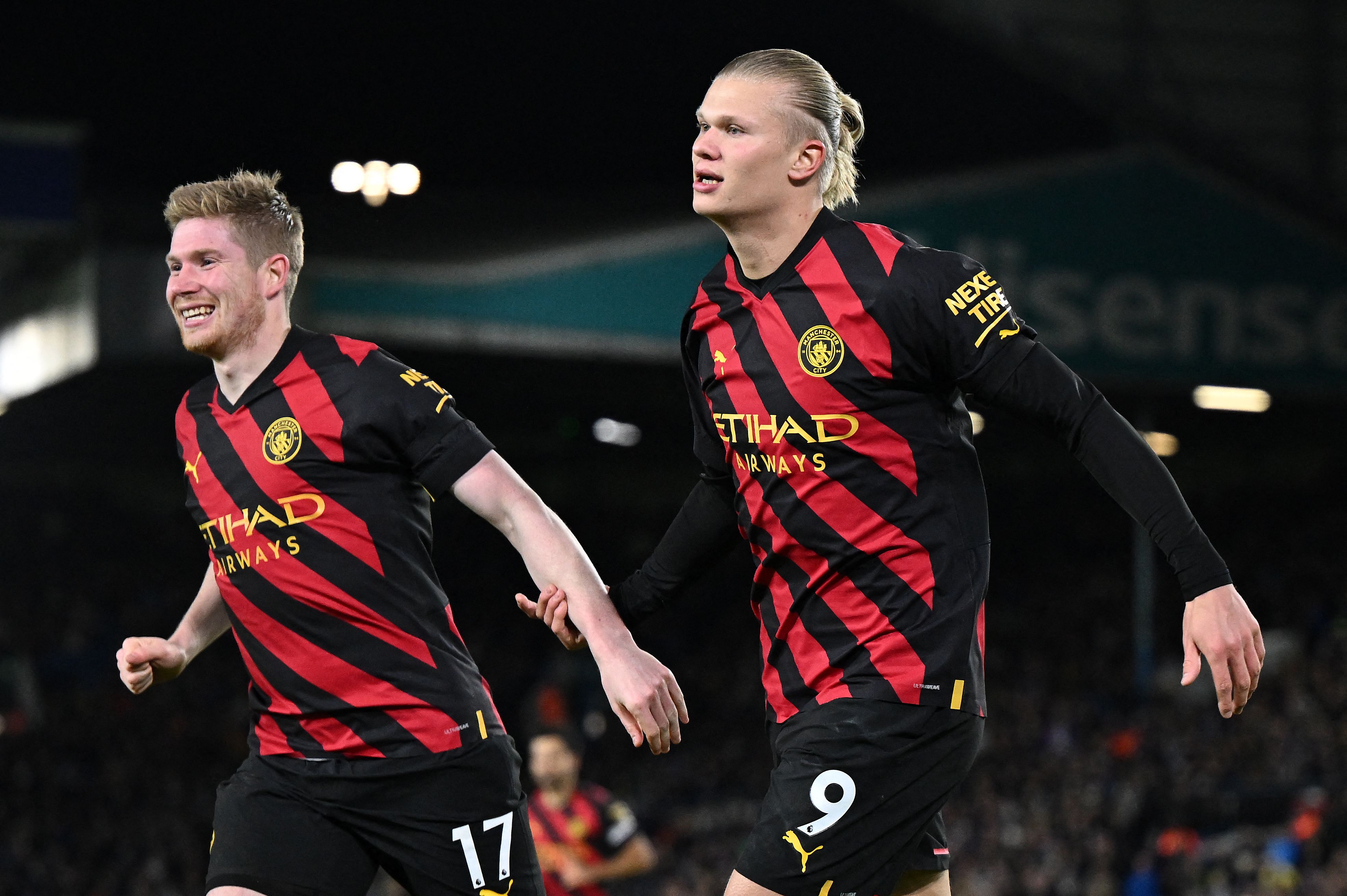 Erling Haaland celebra uno de los goles conseguidos en el triunfo del City frente al Leeds. (Foto Prensa Libre:  AFP)