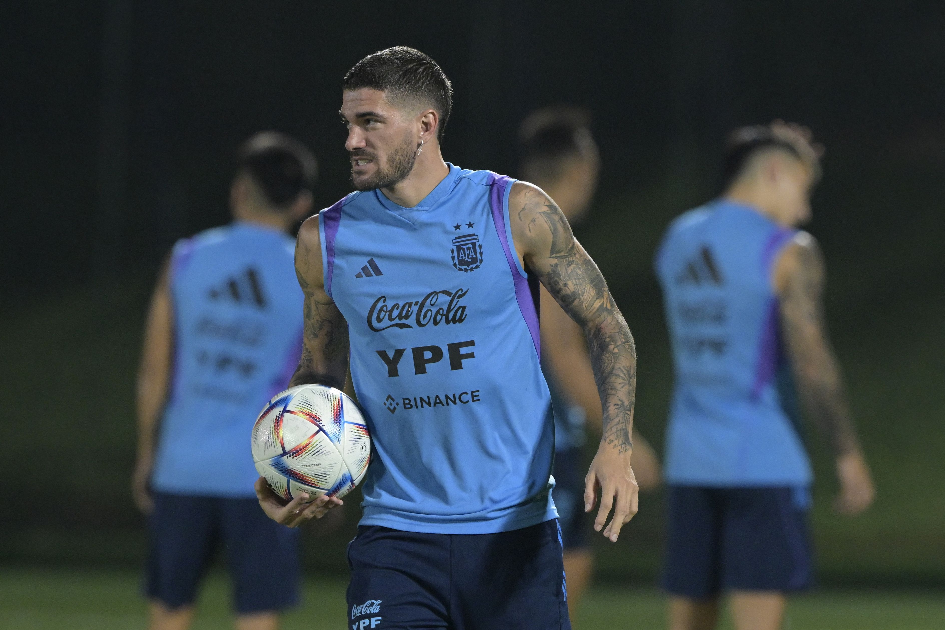 Rodrigo De Paul podría perderse le juego contra Países Bajos. (Foto Prensa Libre: AFP)