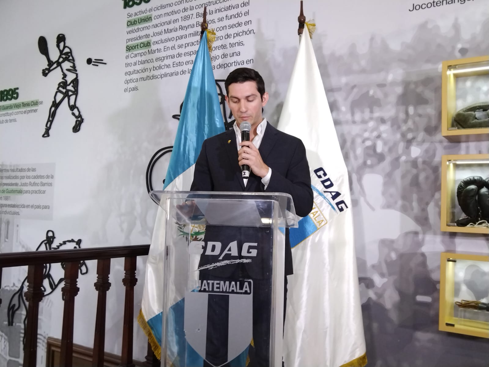 Charles Fernández anuncia su retiro como deportista profesional. (Foto Prensa Libre: Fernando López)