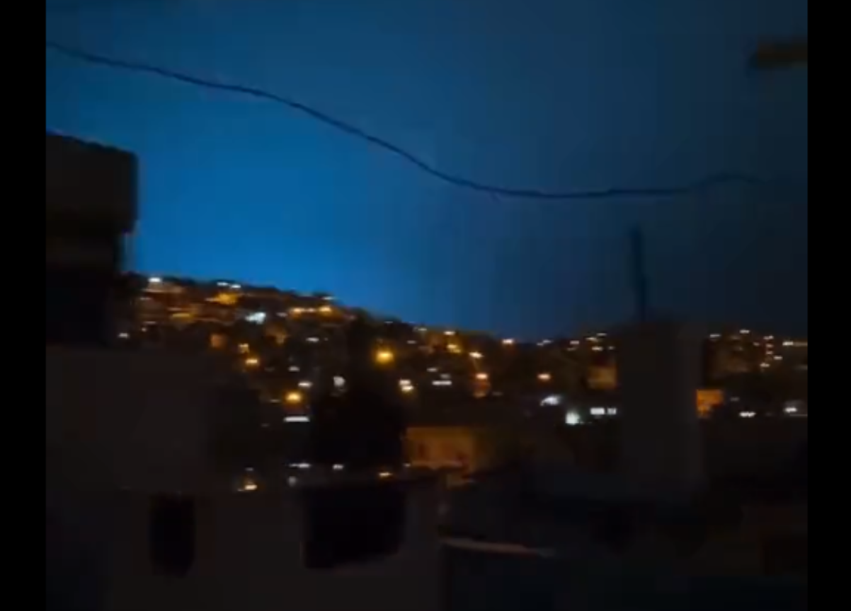 LUCES EN TERREMOTO EN TURQUÍA