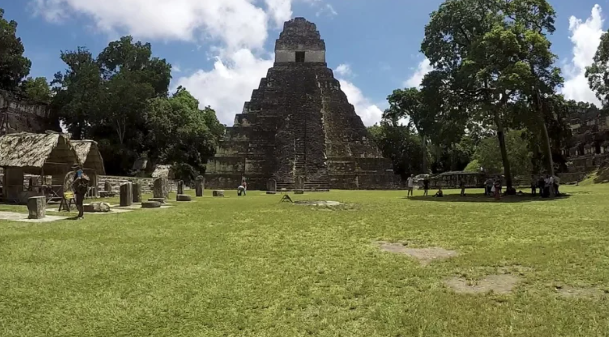 PARQUE TIKAL