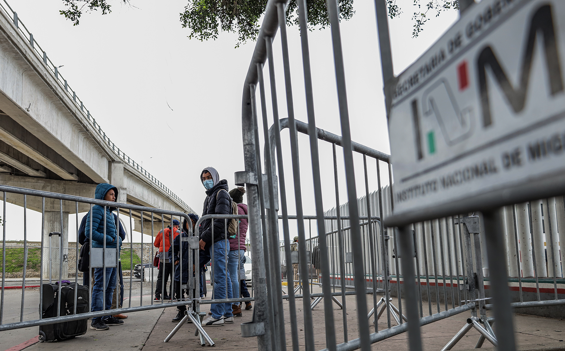 El flujo de migrantes procedentes de Centroamérica, quienes buscan mejores condiciones de vida en Estados Unidos, continúa a pesar de medidas que autoridades han implementado. (Foto Prensa Libre: EFE)