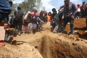 la última morada de Leonel Argueta, el migrante muerto en Nuevo León, México. (Foto Prensa Libre: Juan Diego González)