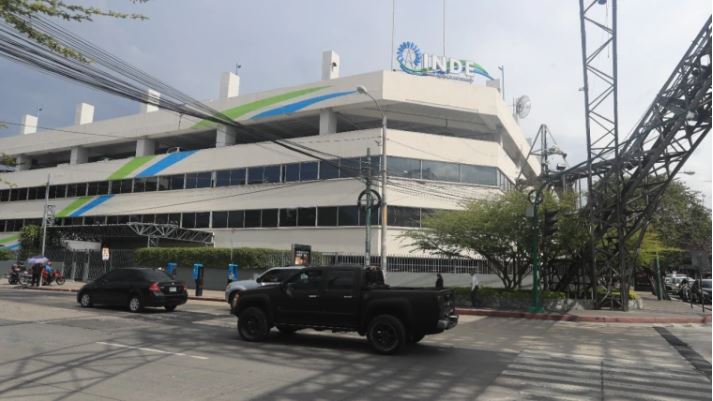 Sede del INDE en la Ciudad de Guatemala. (Foto: Hemeroteca PL)