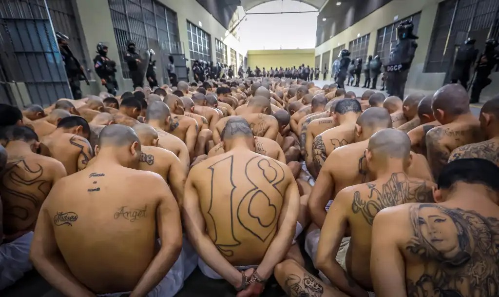 mega cárcel para pandillas regimen de nayib bukele 24 de febrero de 2023 fotos afp presidencia el salvador