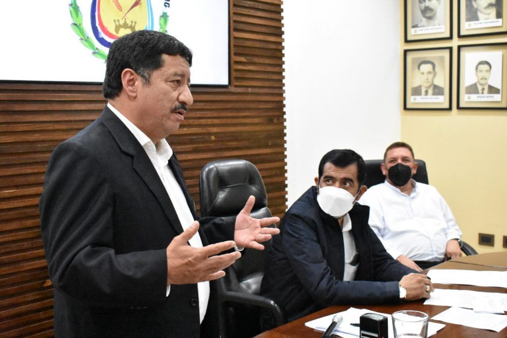 Esduardo Rosanje Ovalle proclamacion por creo une foto municipalidad de salcaja quetzaltenango