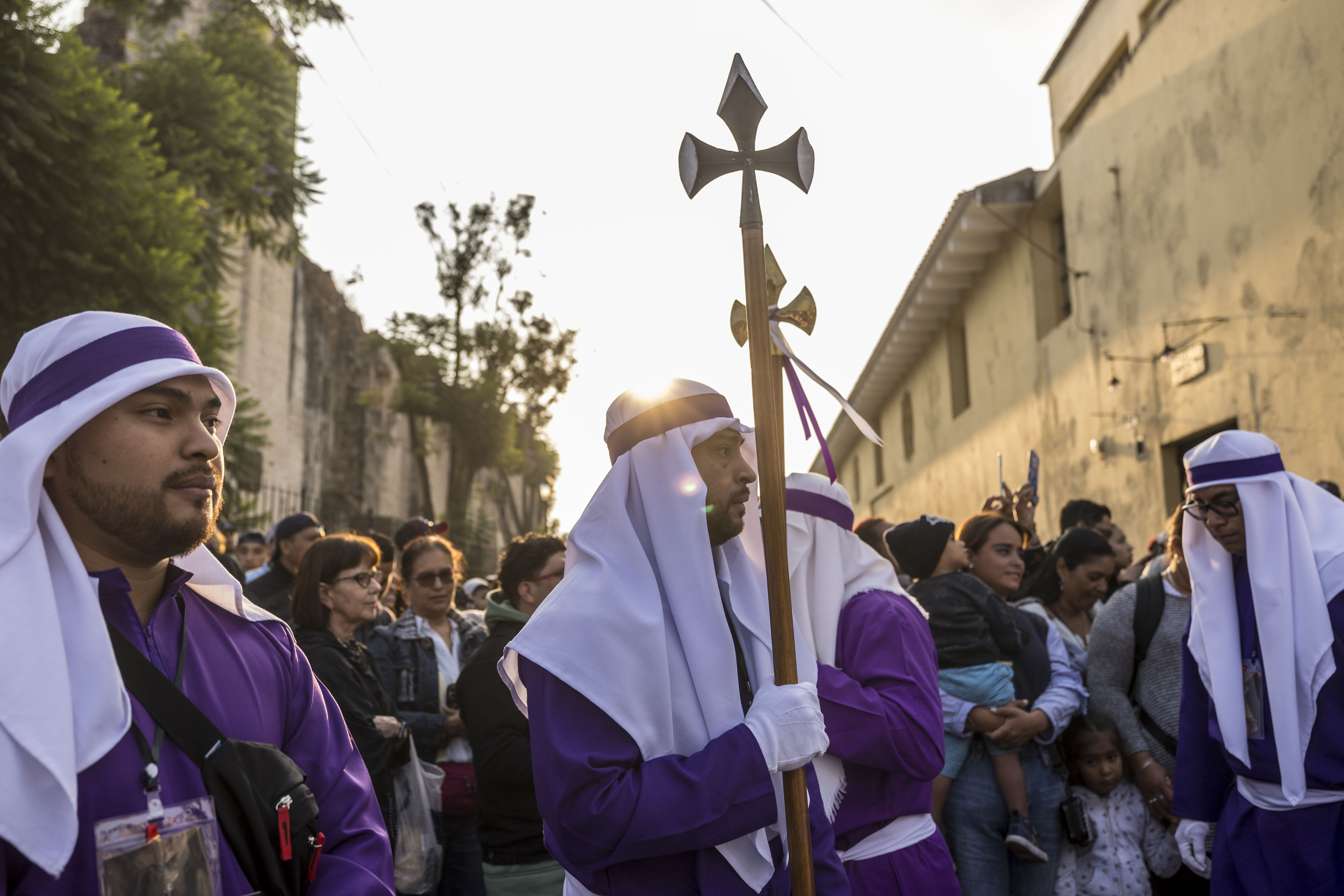 ¿En qué mes cae Semana Santa 2025?