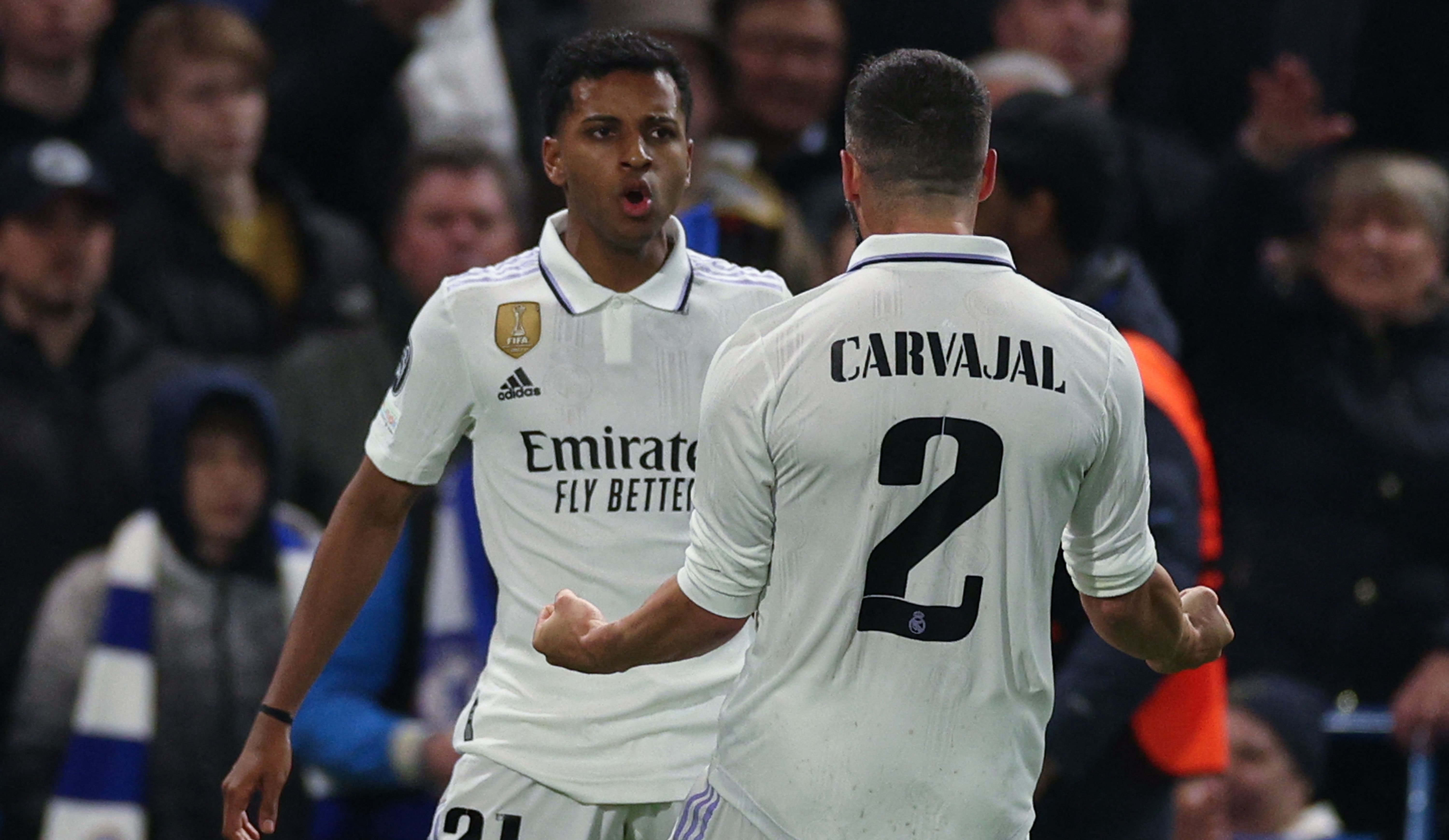 El brasileño Rodrygo Goes  celebra al estilo Cristiano Ronaldo. (Foto Prensa Libre: AFP)