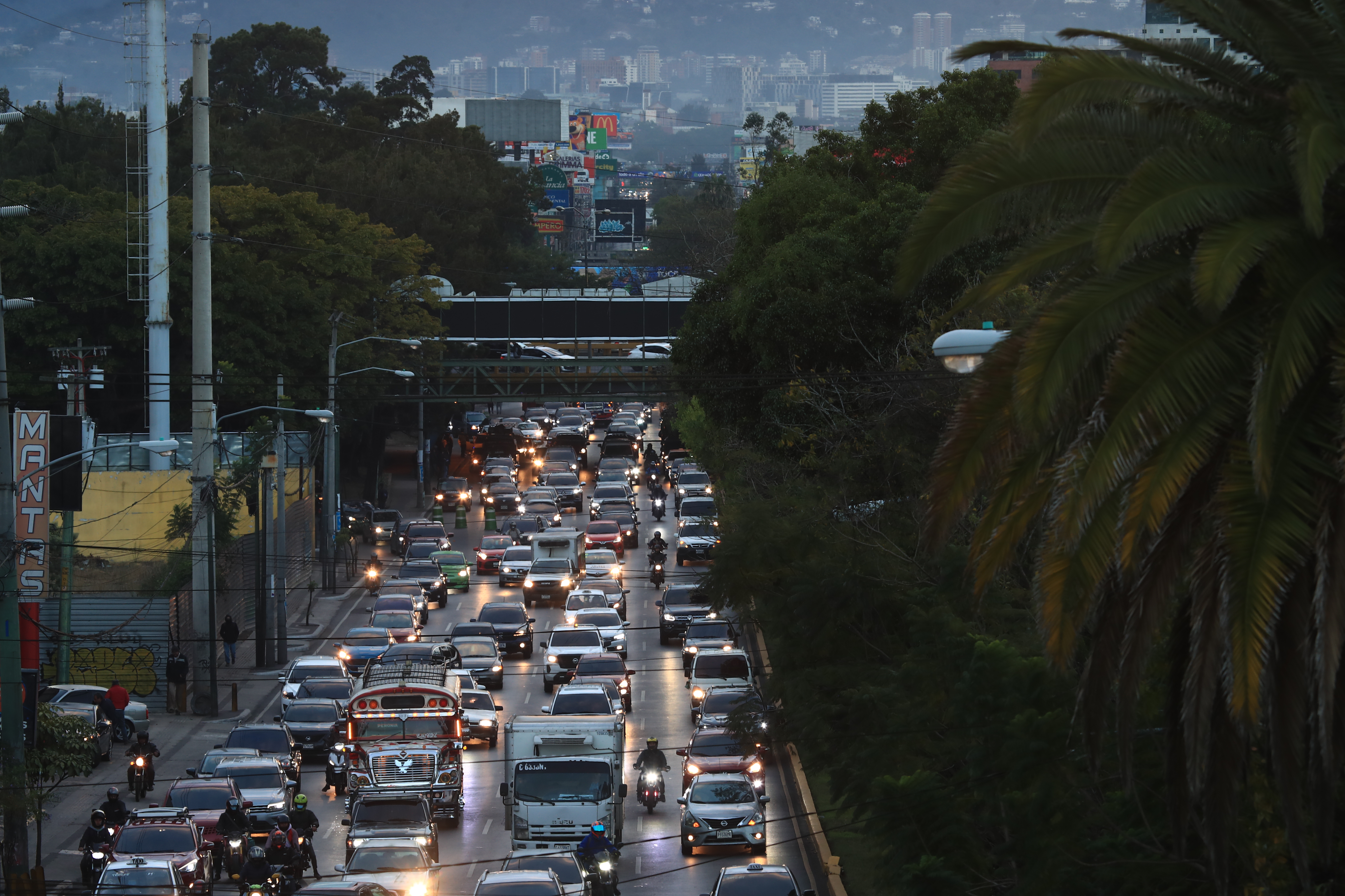 tránsito vehicular'