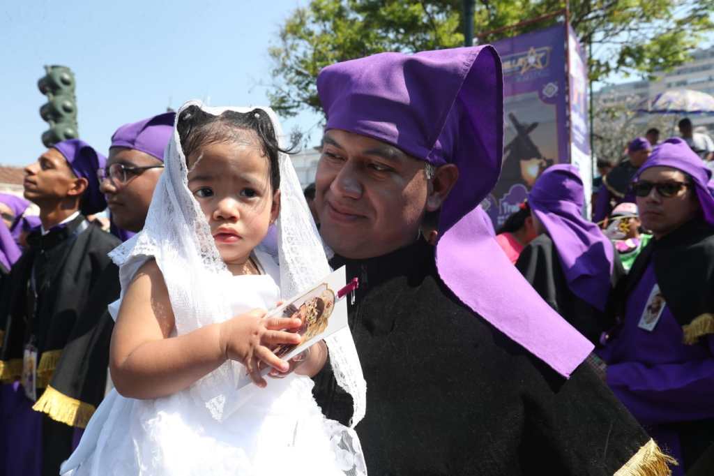 Semana Santa 2023: Procesión de Jesús de Los Milagros del templo San José recorre las calles del Centro Histórico