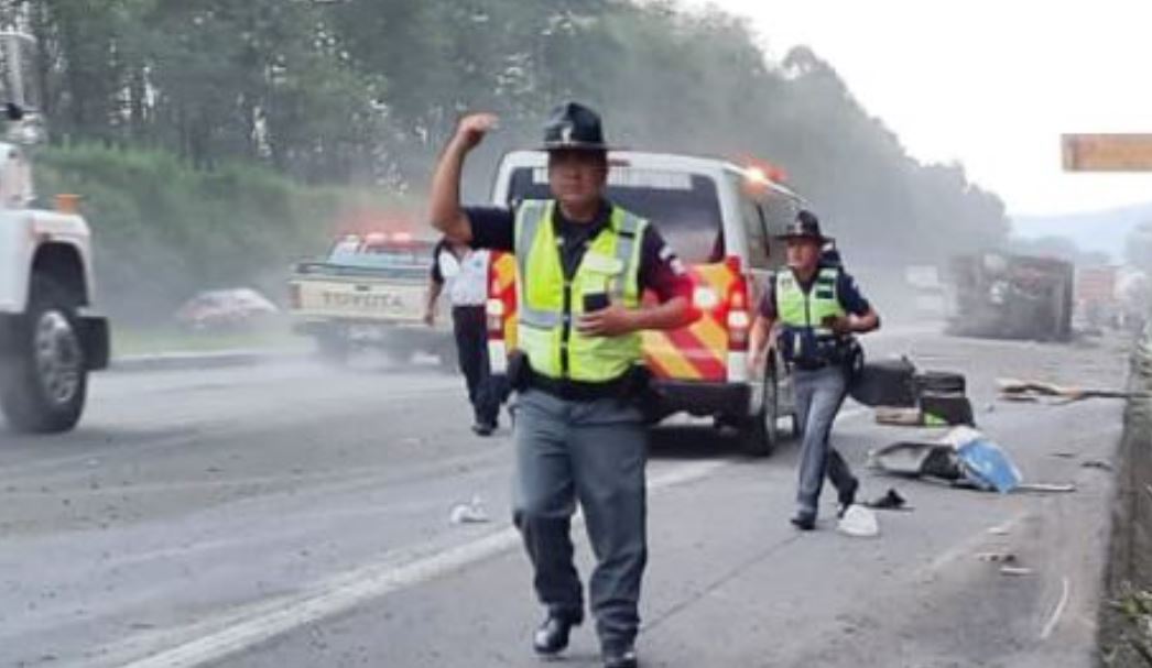 ACCIDENTE EN LA AUTOPISTA PALÍN-ESCUINTLA