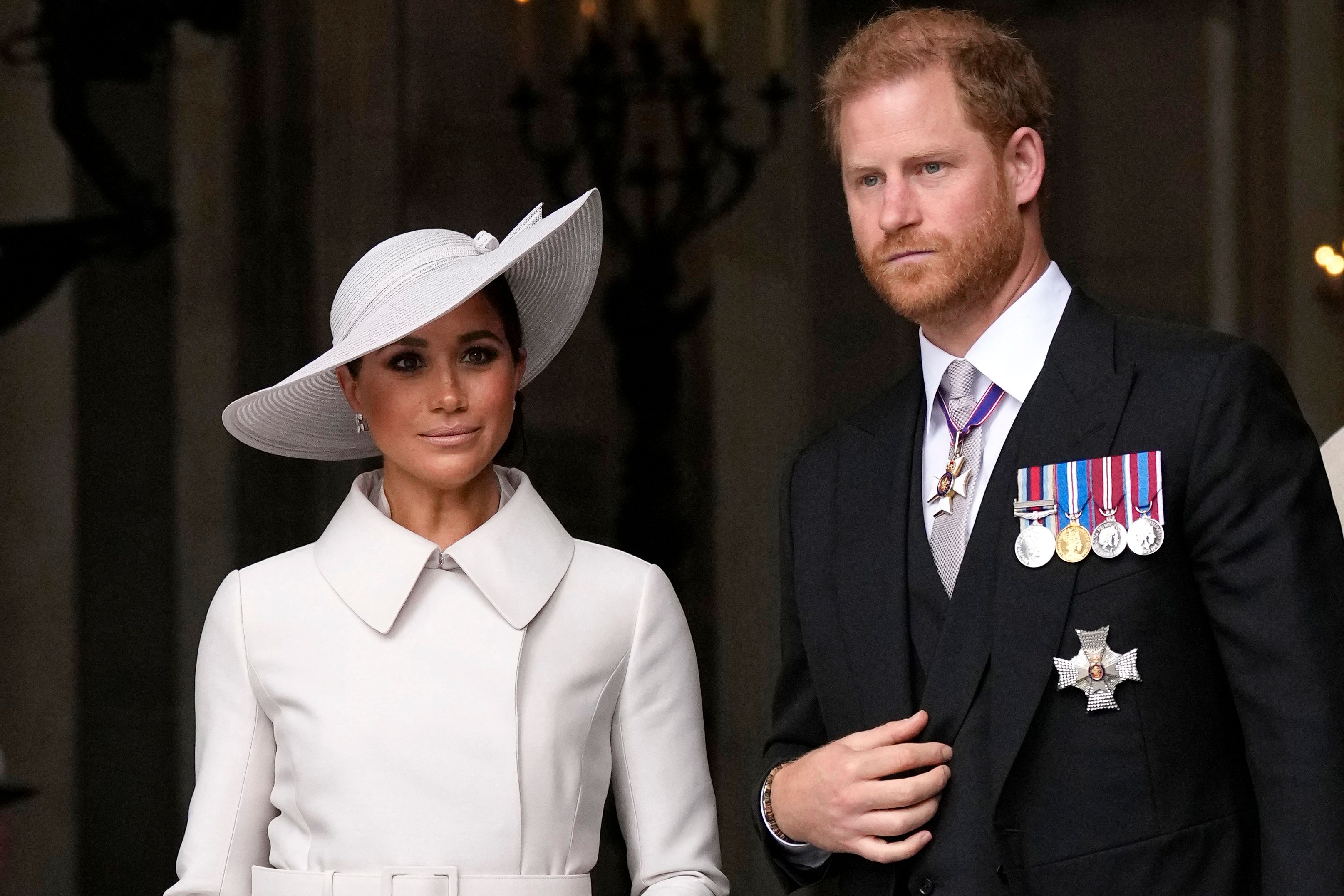 La fundación de Meghan Markle y el príncipe Harry solventó su situación financiera