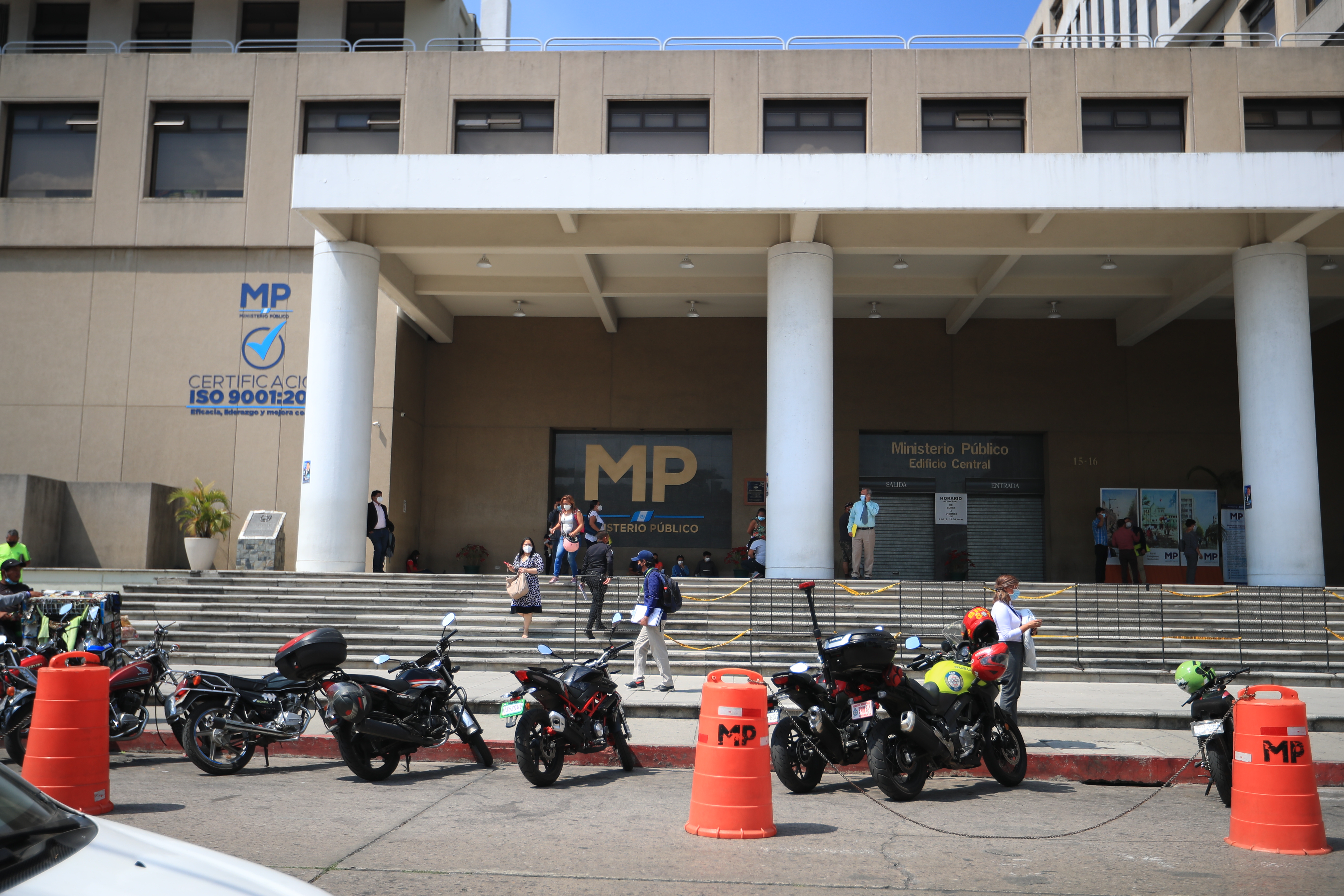 Fachada del Ministerio Público en la ciudad de Guatemala. (Foto Prensa Libre: Carlos Hernández)
11/02/2021