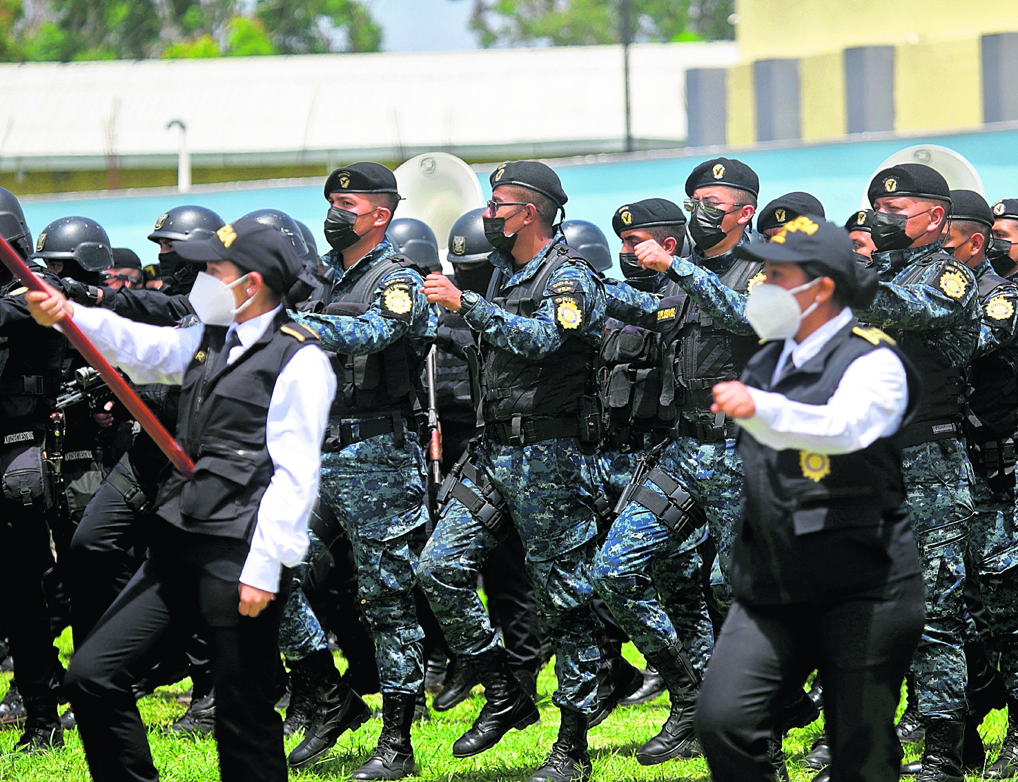 Inspectoría General de la PNC cambió su método para investigar a los agentes señalados de cometer delitos. (Foto Prensa Libre: Hemeroteca PL)