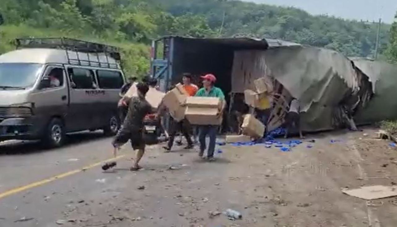 ROBO DE MERCADERÍA EN COATEPEQUE