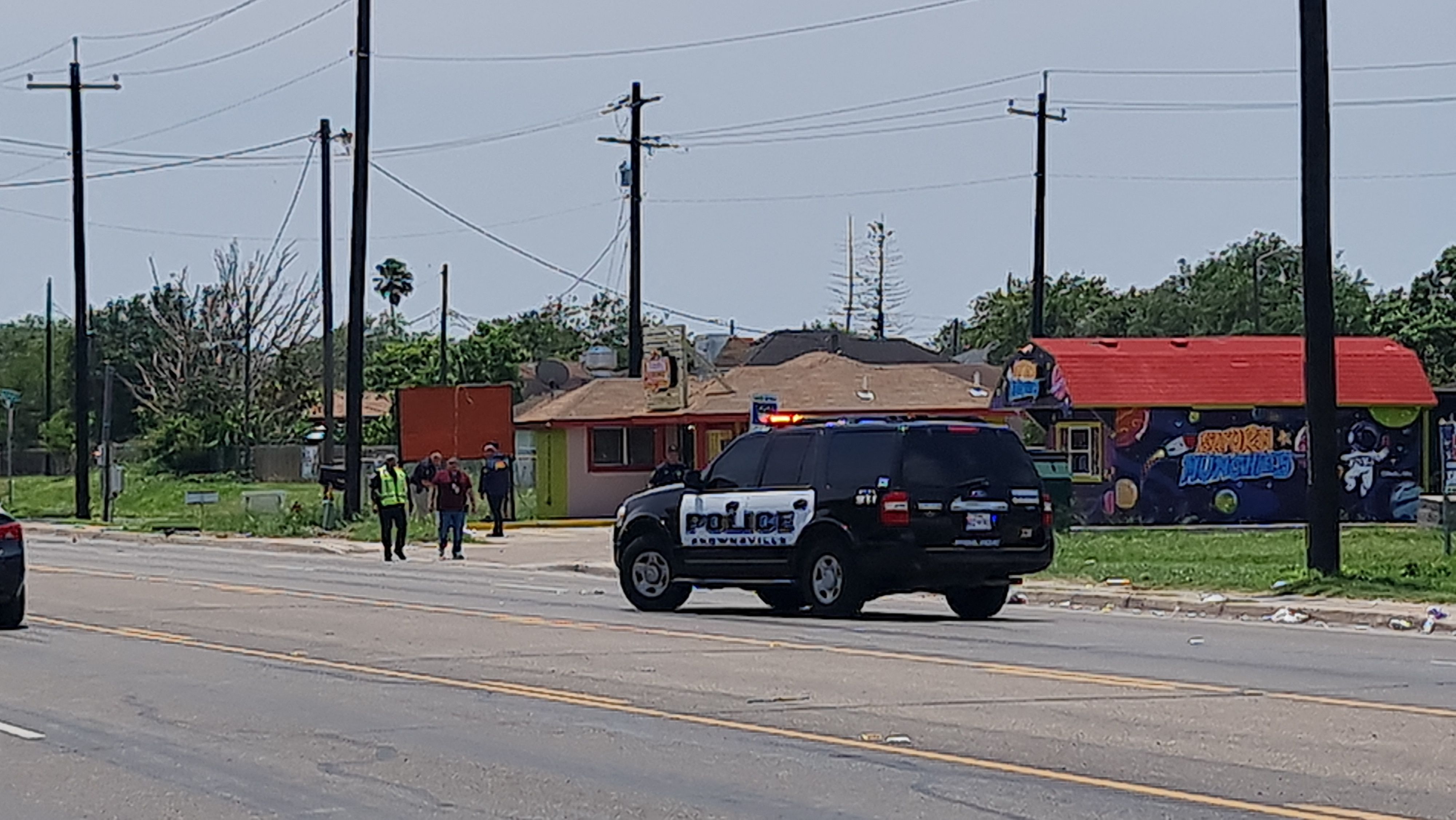 El conductor de un vehículo que arrolló a un grupo de personas está hospitalizado y bajo custodia policial, en Texas. (Foto por Moisés ÁVILA / AFP)