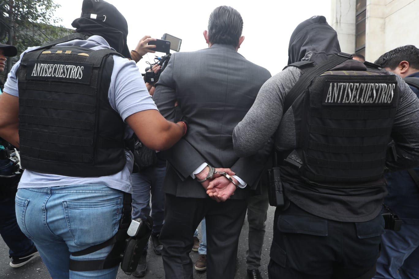 El fiscal contra el Tráfico Ilícito de Migrantes, Stuardo Campo, fue detenido este viernes 26 de mayo de 2023. (Foto Prensa Libre: Esbin García) 