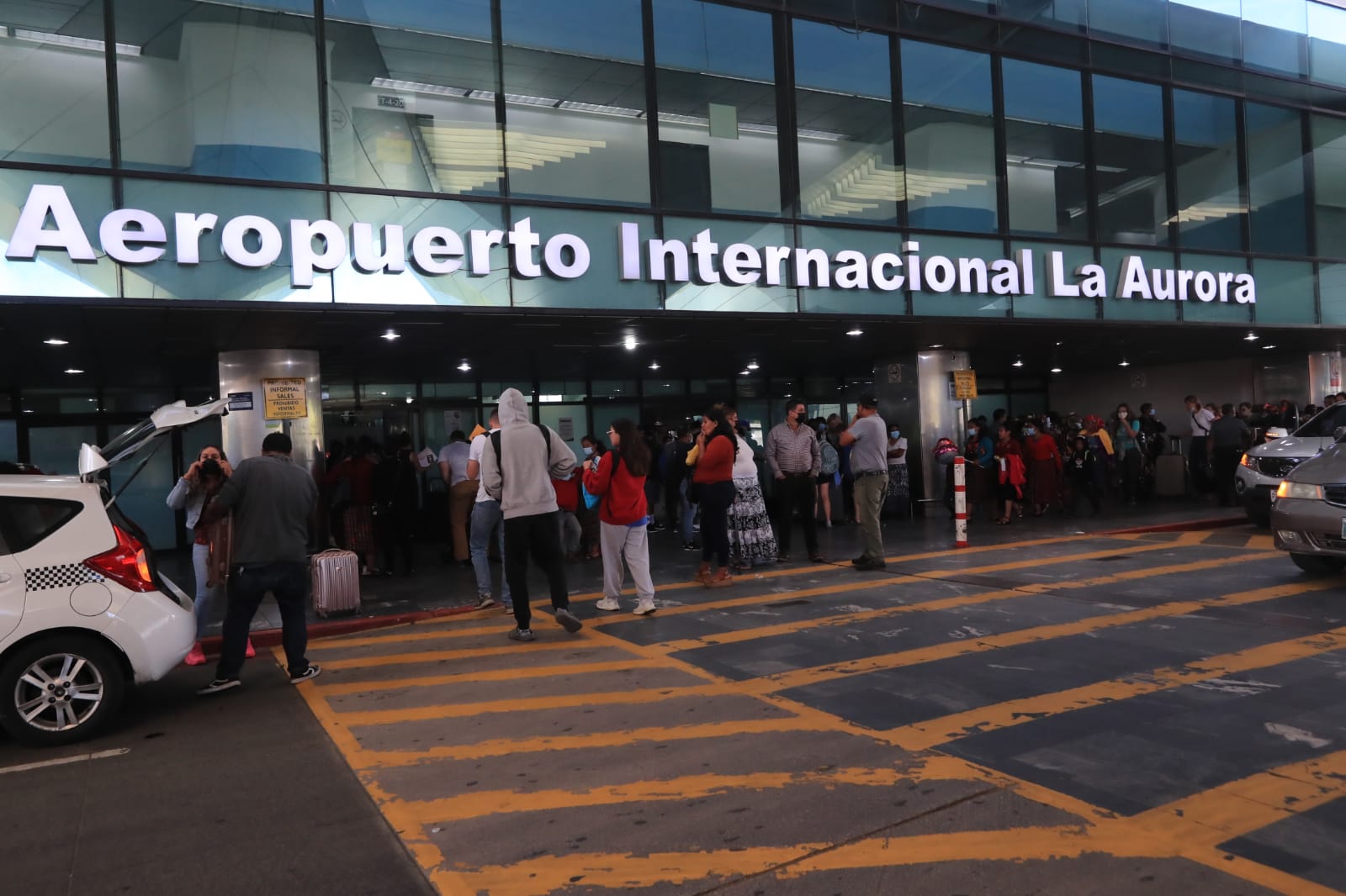 Aeropuerto Internacional La Aurora