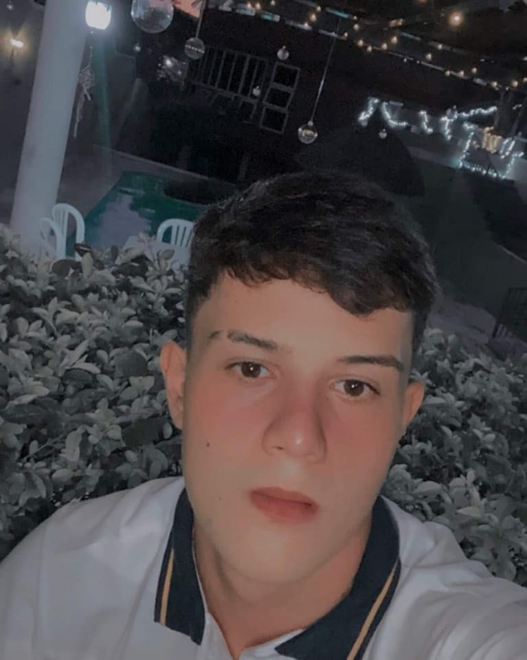 Familiares de Josué Daniel Vargas Morales, de 19 años, persisten en su búsqueda. Está desparecido desde el 29 de mayo pasado. (Foto Prensa Libre: tomada de Facebook).