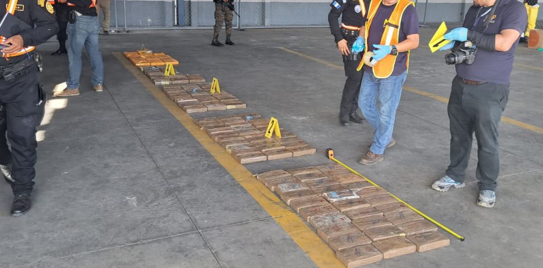 DROGA DECOMISADA EN PUERTO QUETZAL