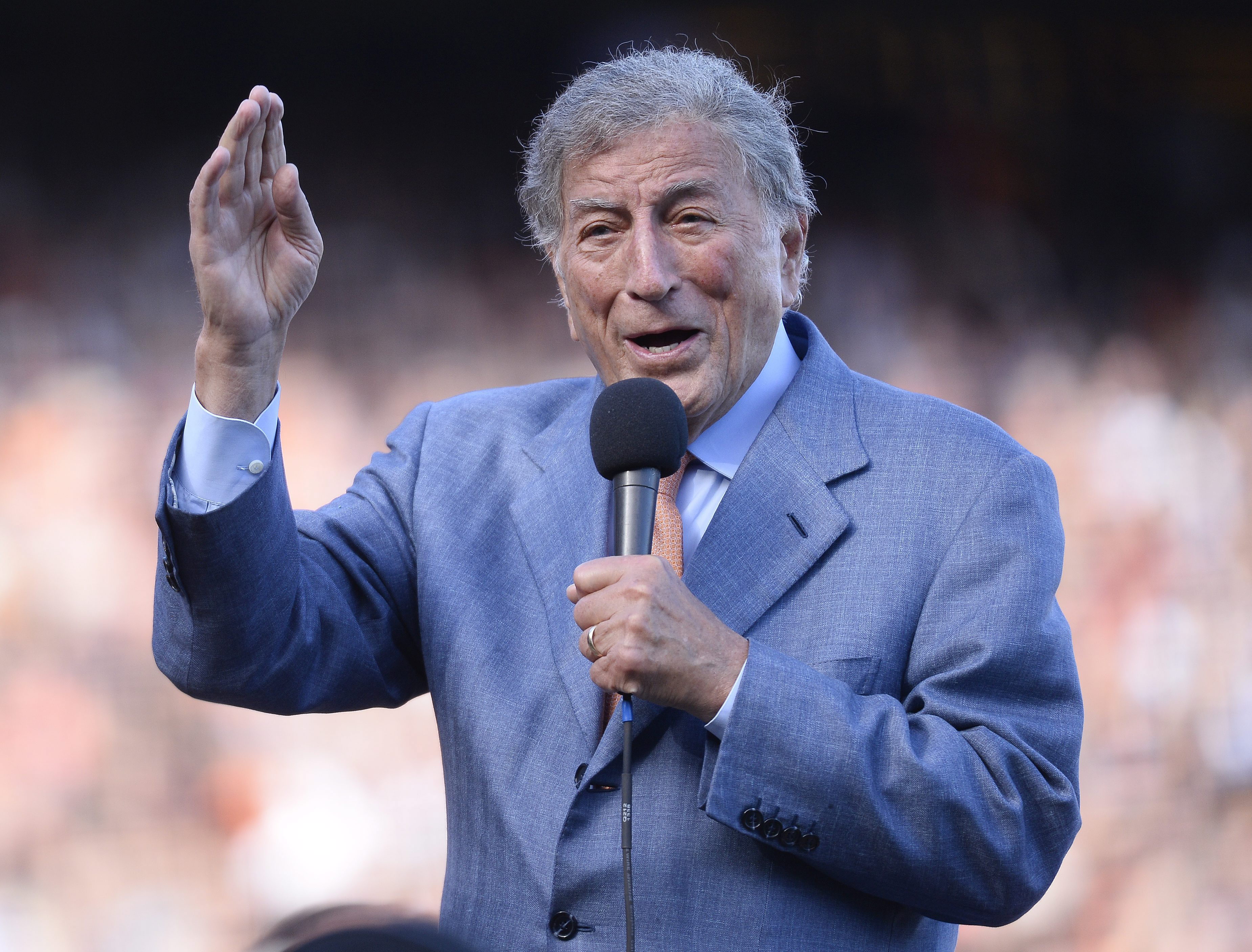 El cantante y compositor Tony Bennett tuvo una carrera musical de ocho décadas. (Foto Prensa Libre: EFE/JOHN G. MABANGLO)