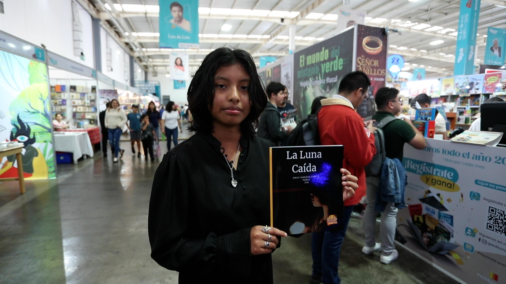 Filgua 2023: Niños y jóvenes abarrotan la feria el libro y celebran a Bobicraft