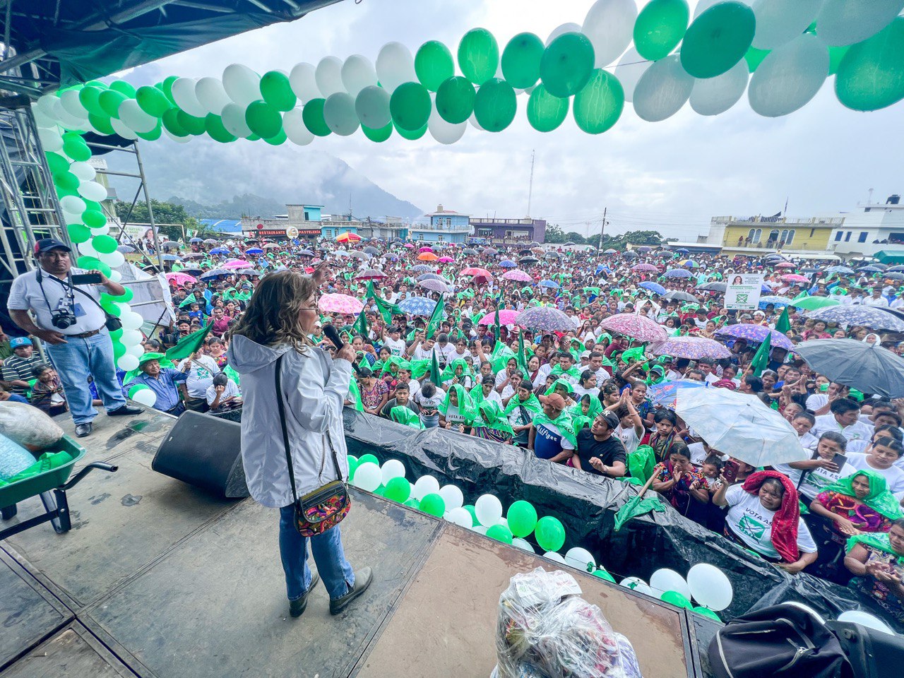 Candidata presidencial de la UNE