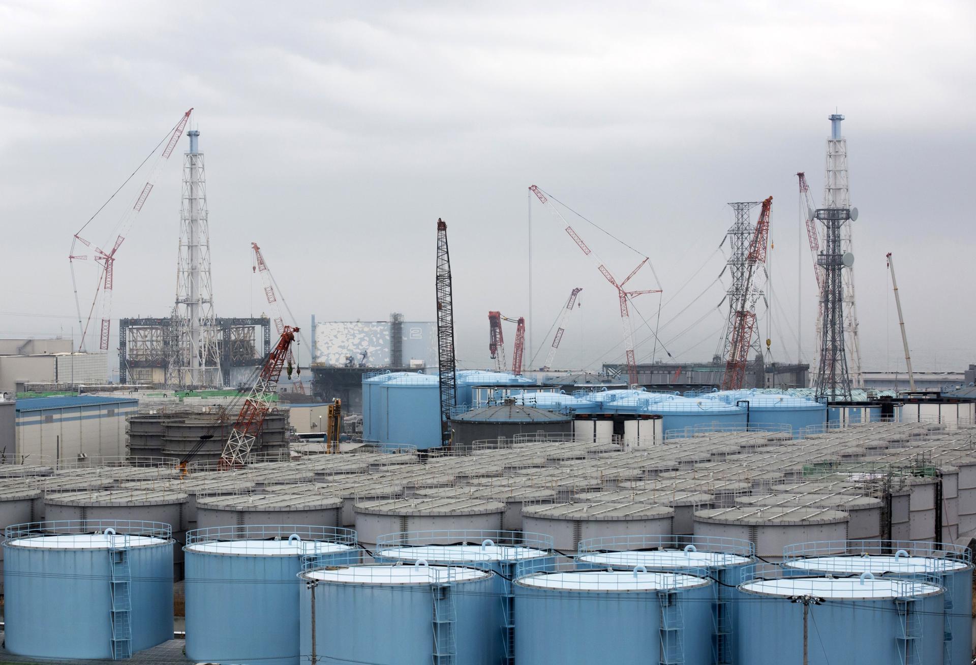 Política surcoreana inicia una huelga de hambre en protesta por el vertido de agua de Fukushima