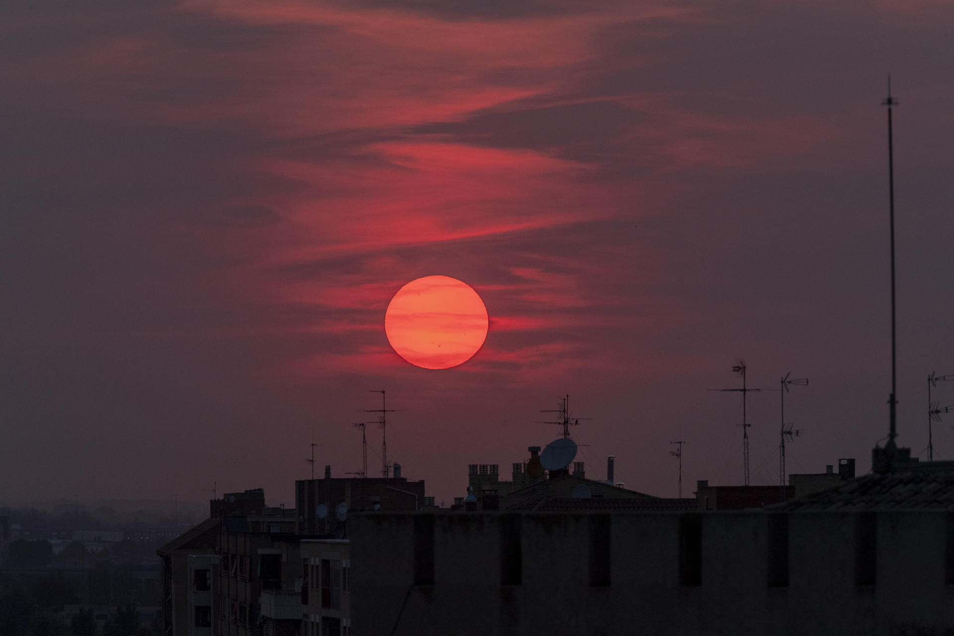 Las temperaturas nocturnas elevadas son más peligrosa para la salud que las del día