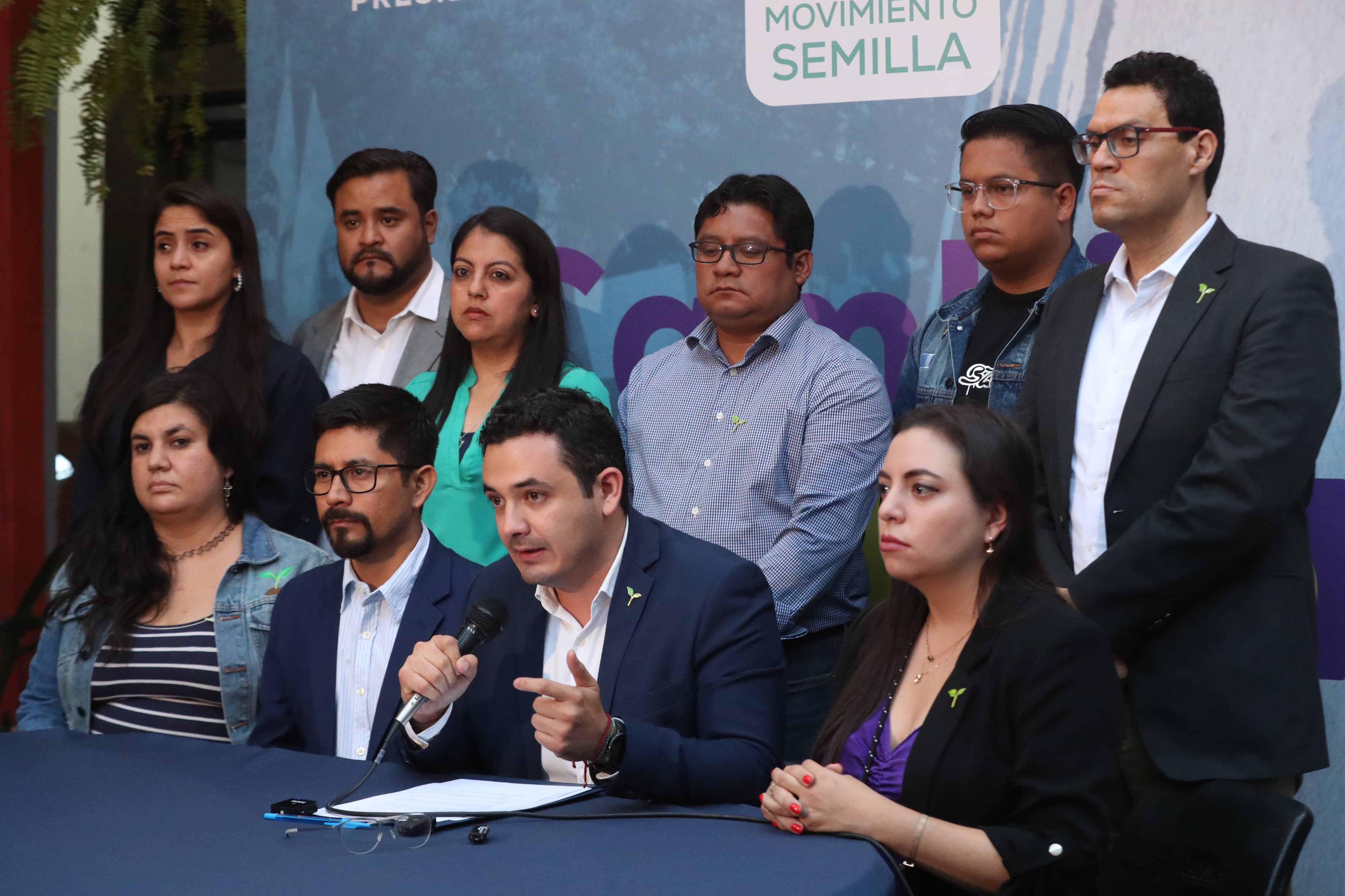 Diputados de la bancada Semilla señalan ilegalidades en la decisión de la Junta Directiva del Congreso de declararlos independientes. (Foto Prensa Libre: Roberto López)