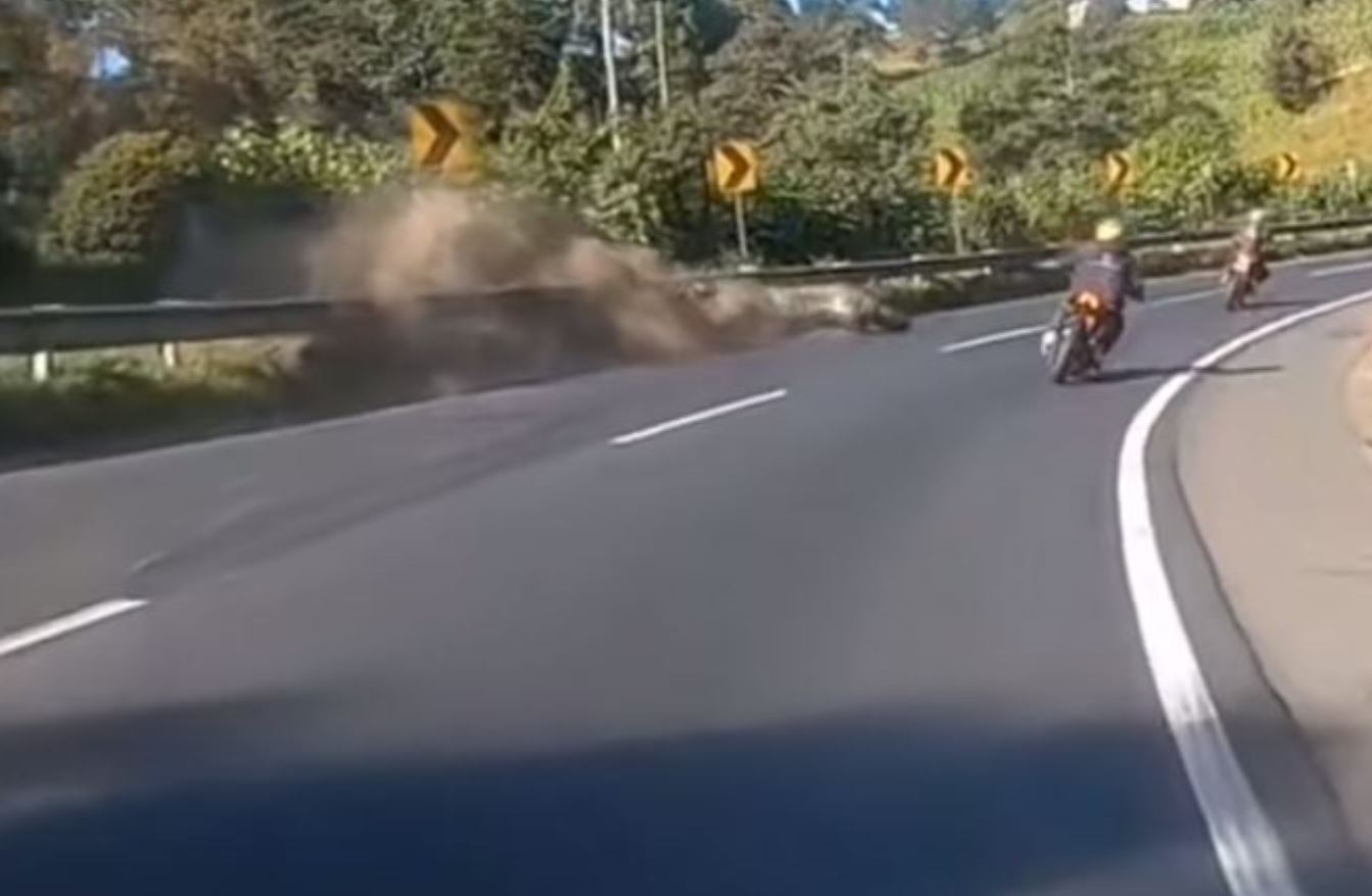 ACCIDENTE DE MOTORISTA EN LA INTERAMERICANA