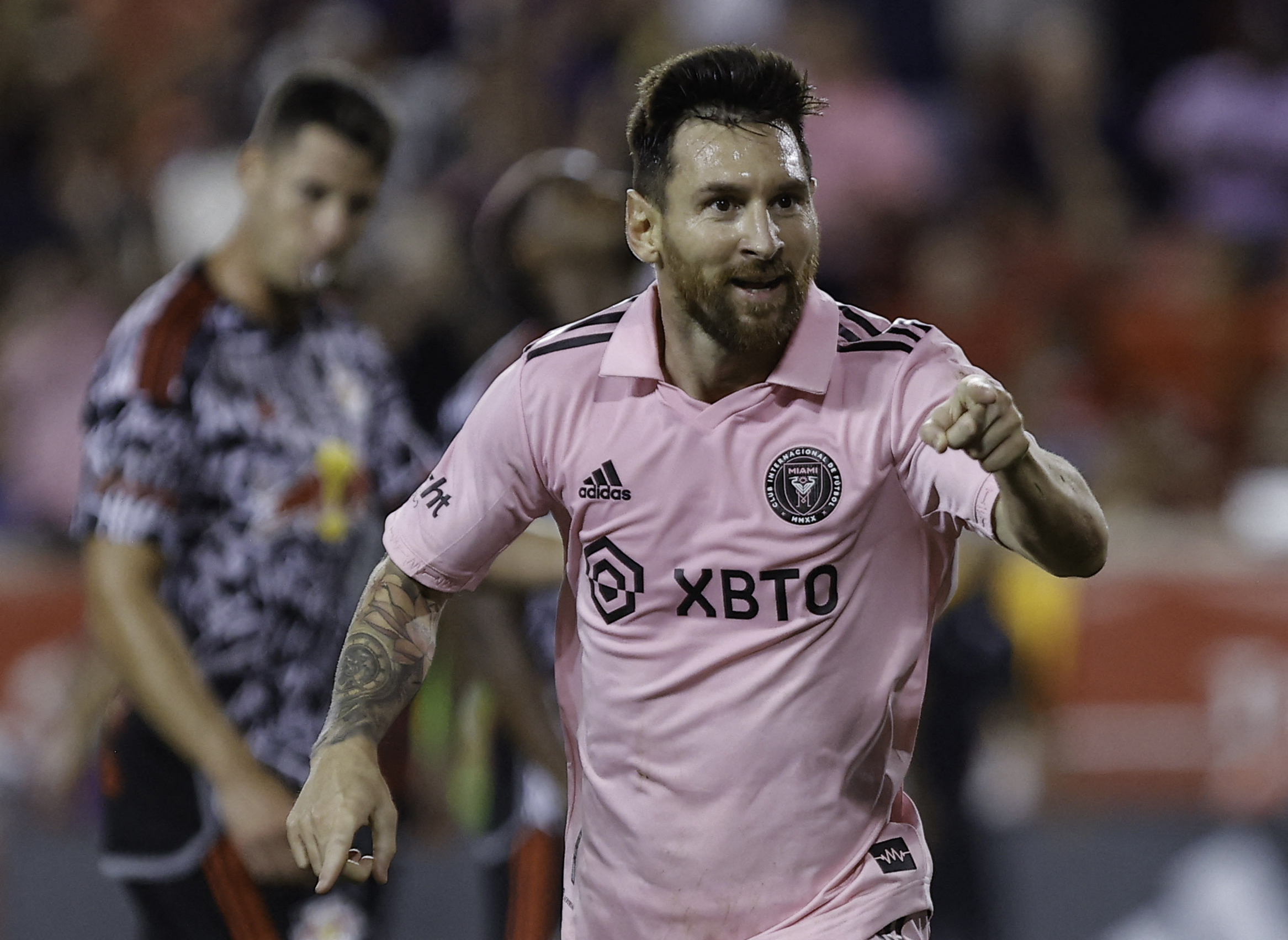 Messi festeja su gol al Red Bulls.