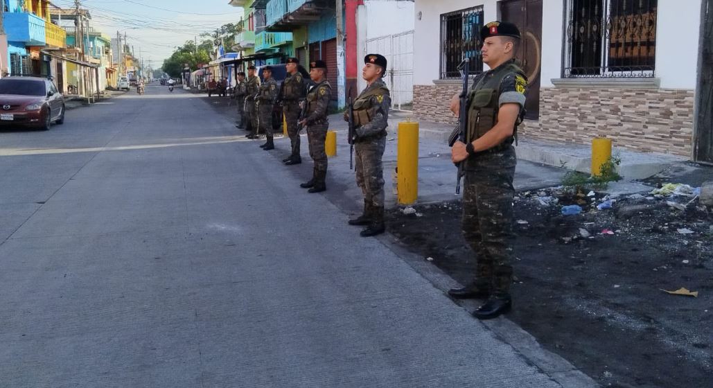 EJÉRCITO EN LAS CALLES